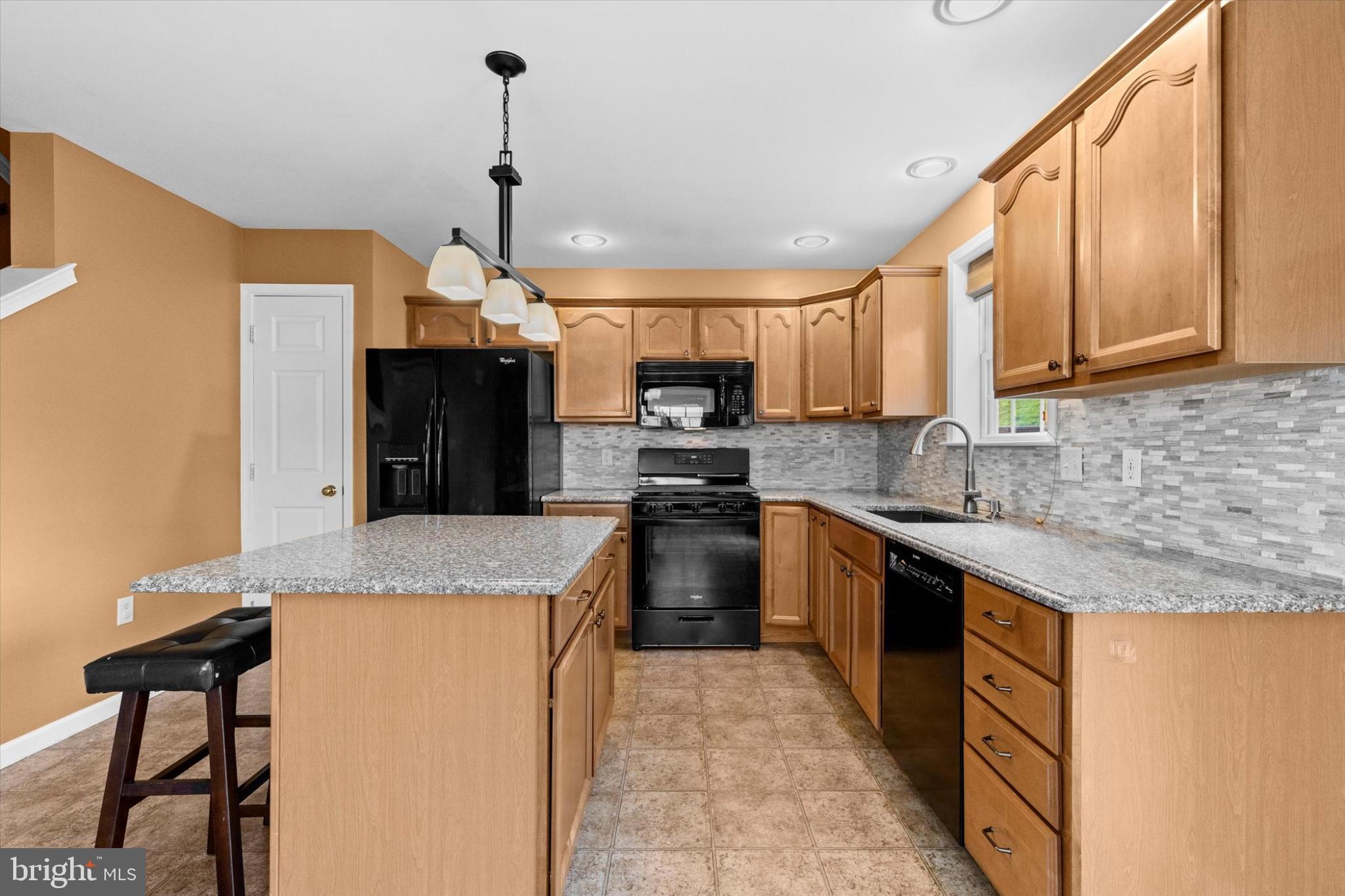 WEATHERSTONE - Residential