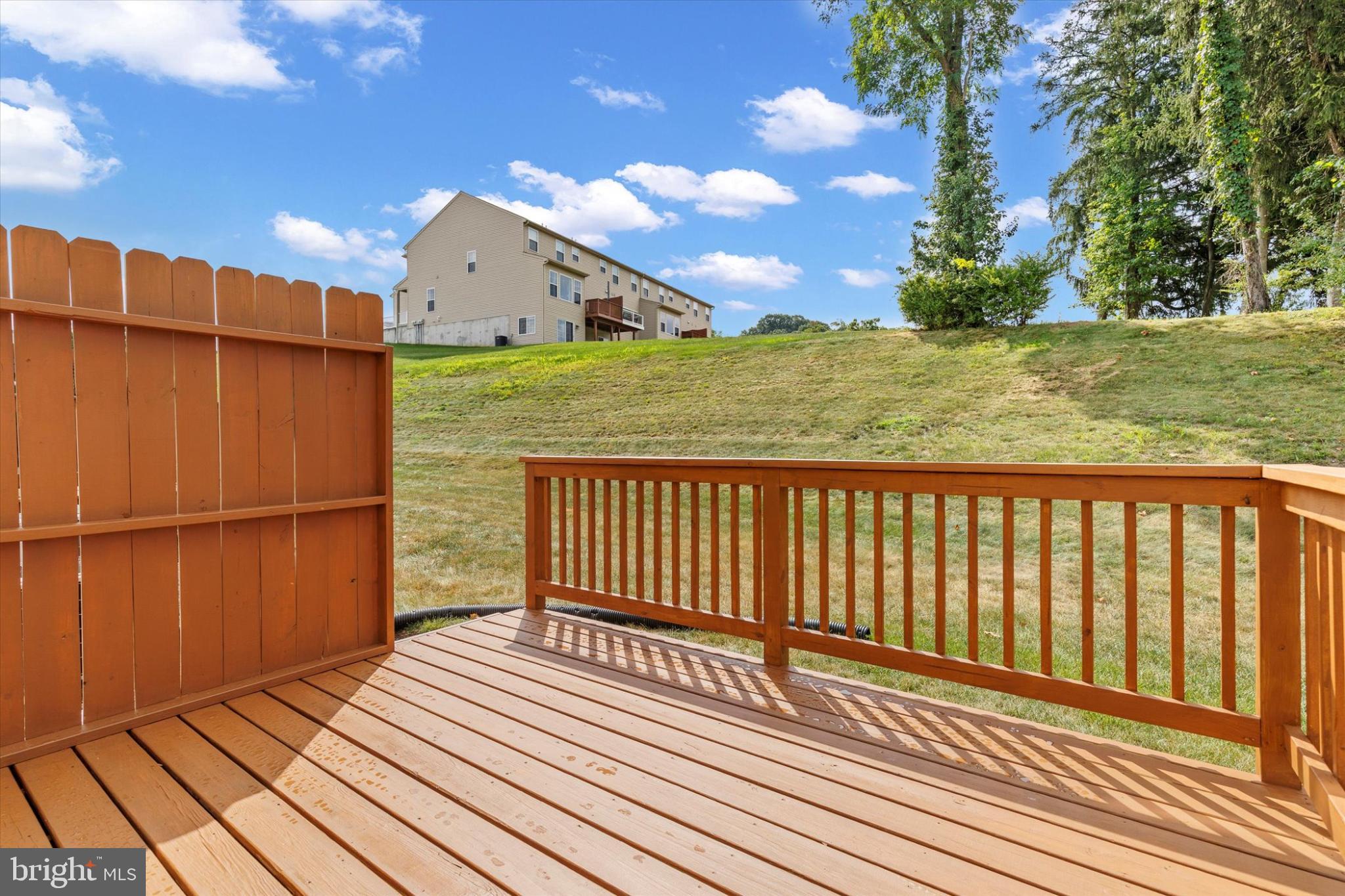 WEATHERSTONE - Residential