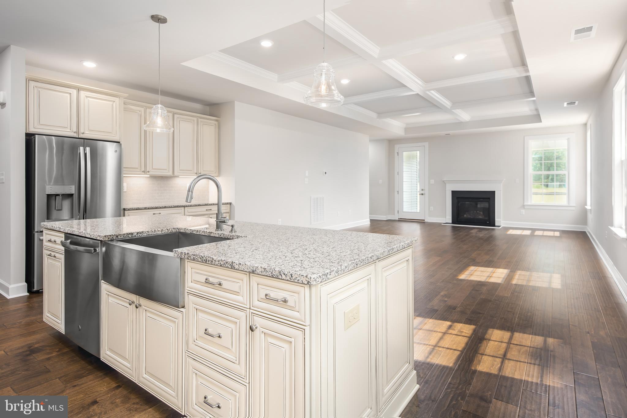 TWO RIVERS - Residential