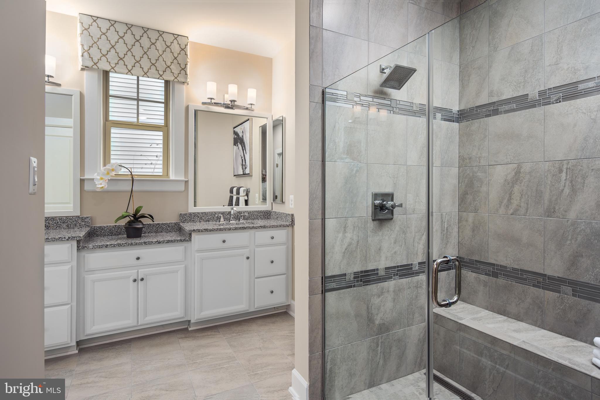 TWO RIVERS - Residential