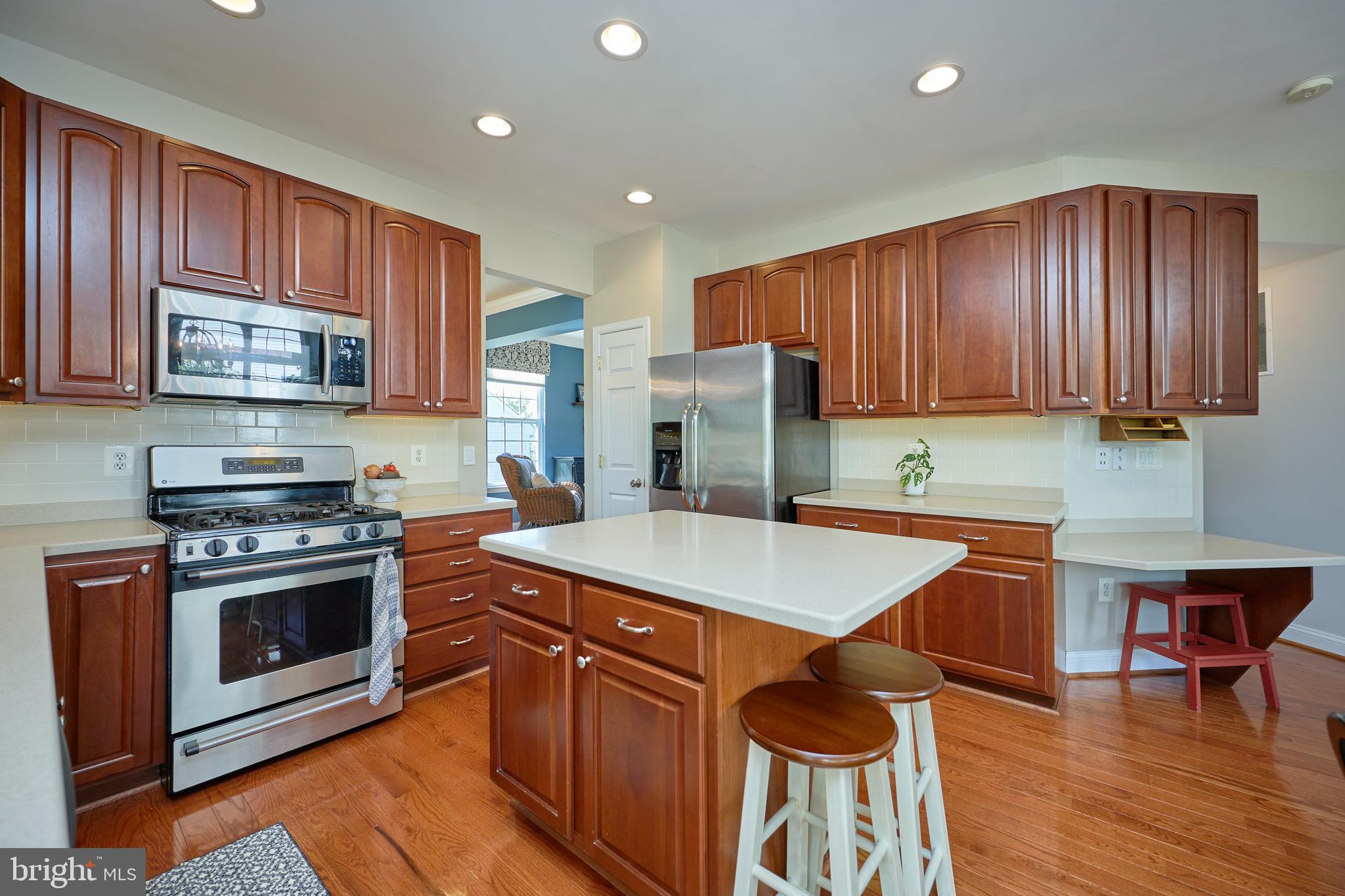 POTOMAC CROSSING - Residential