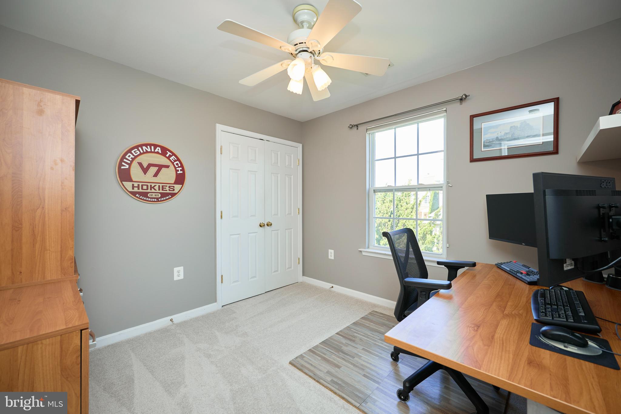 POTOMAC CROSSING - Residential