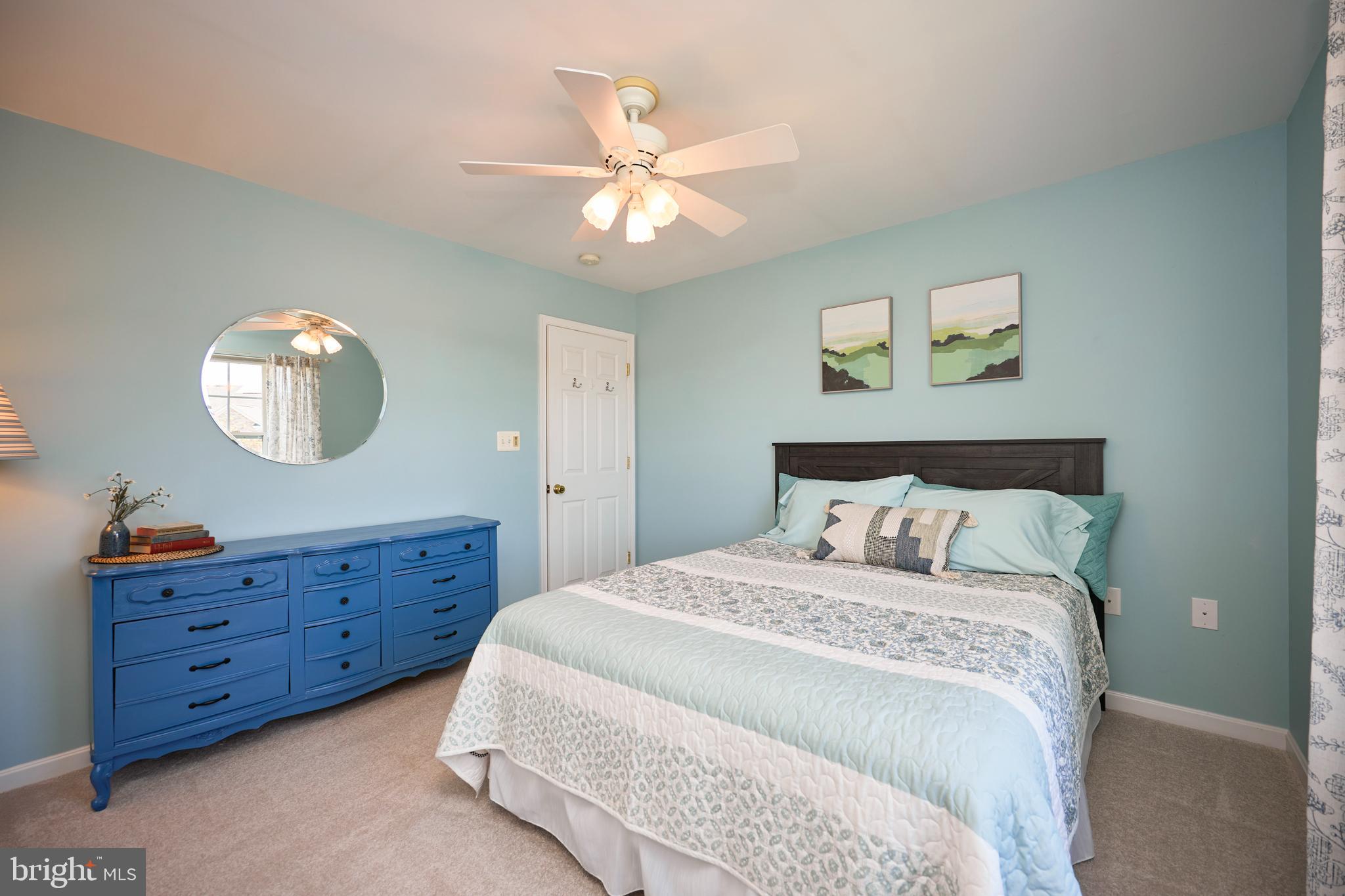 POTOMAC CROSSING - Residential