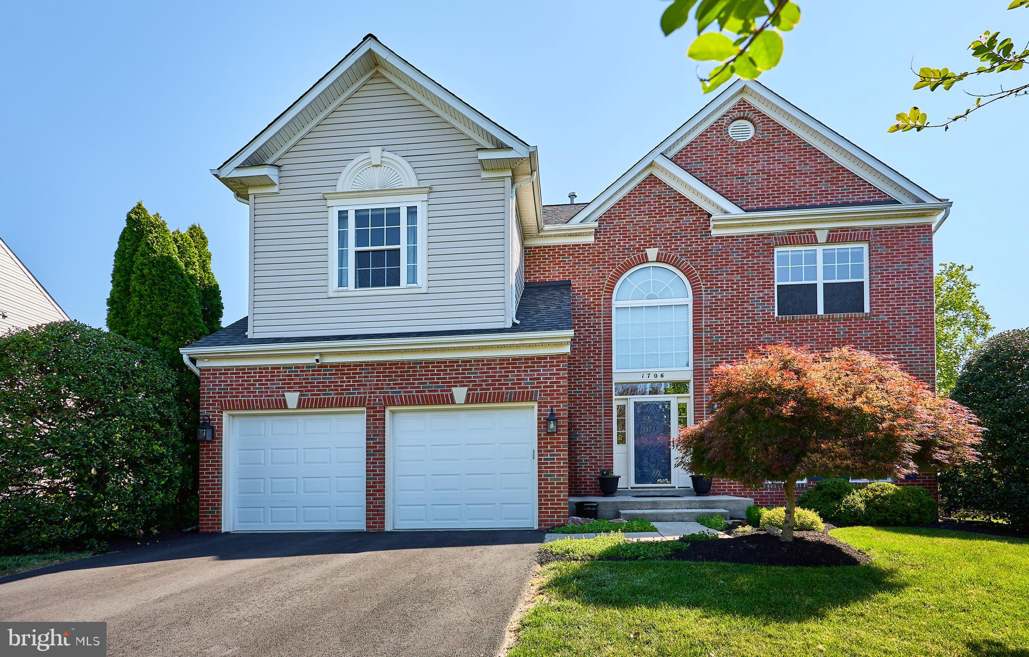POTOMAC CROSSING - Residential
