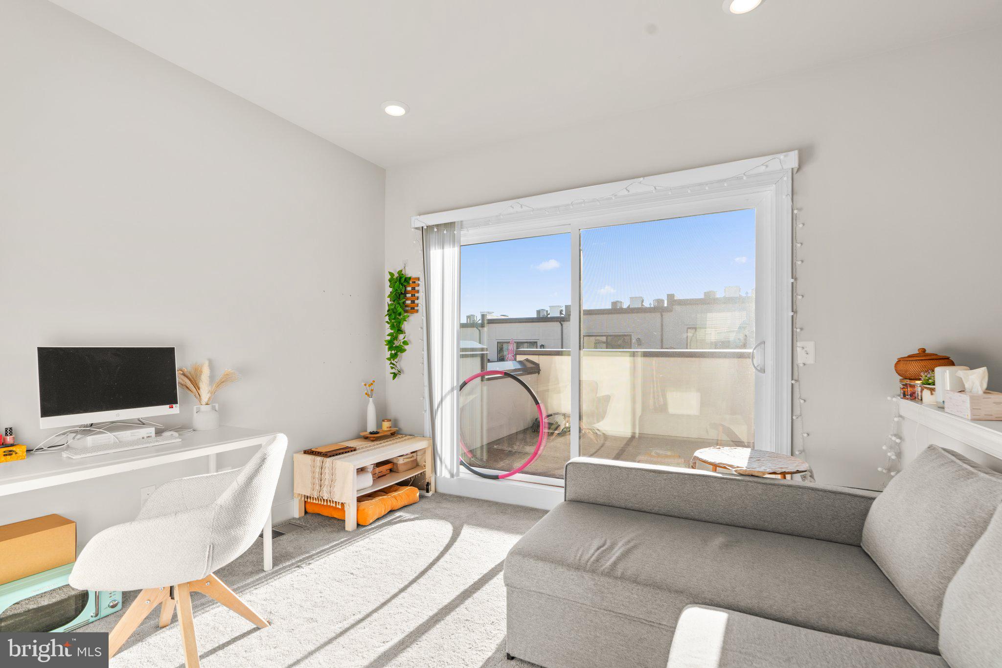 WESTSIDE AT SHADY GROVE METRO - Residential Lease