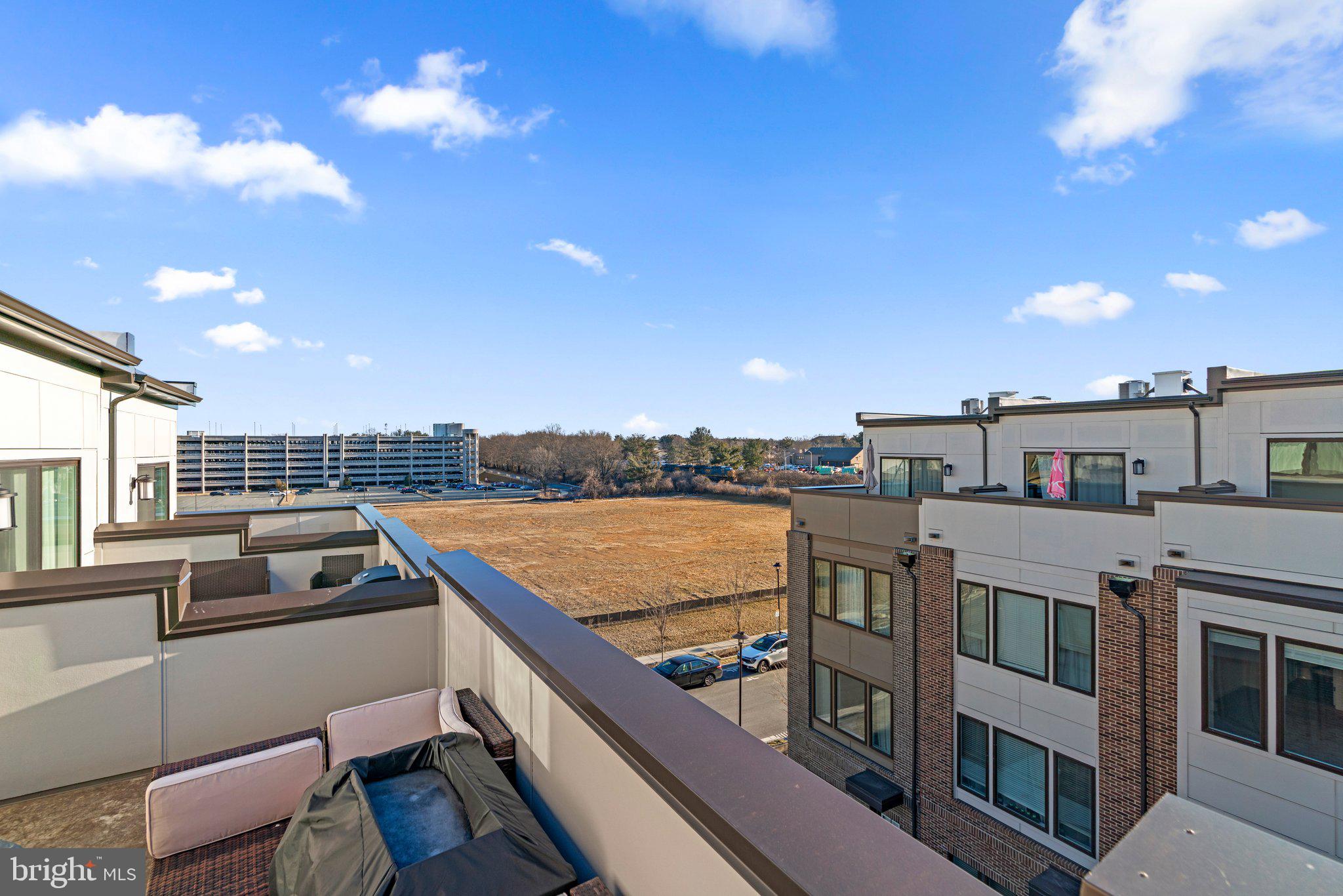 WESTSIDE AT SHADY GROVE METRO - Residential Lease