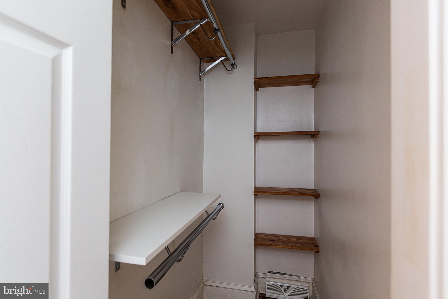 CABBAGE HILL - Residential