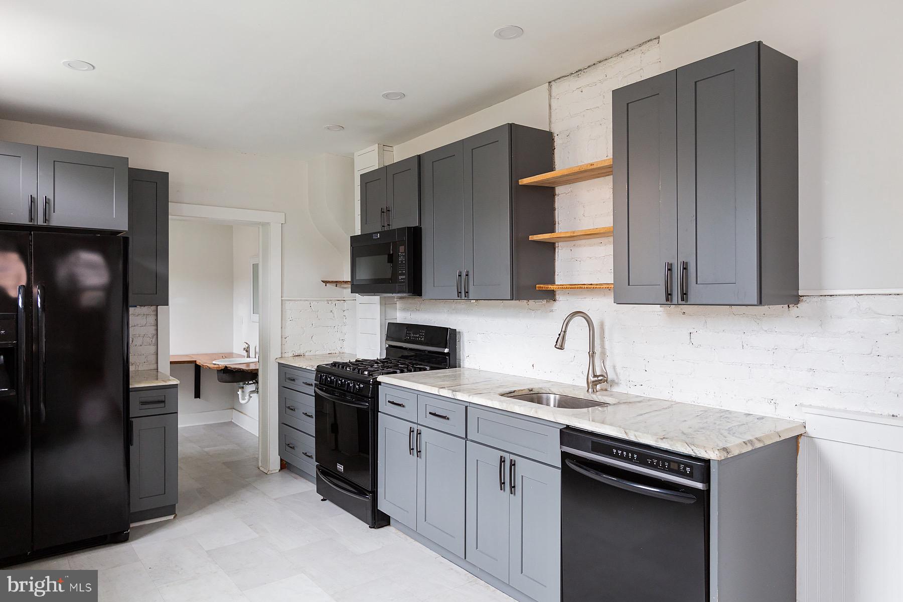 CABBAGE HILL - Residential