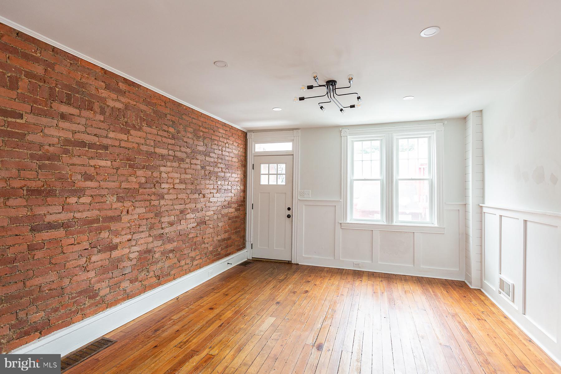 CABBAGE HILL - Residential