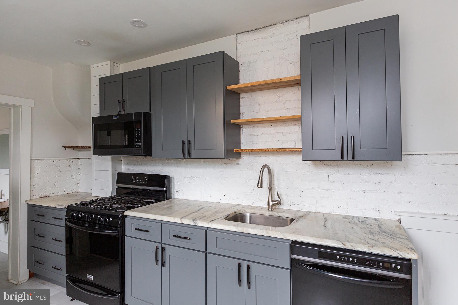 CABBAGE HILL - Residential