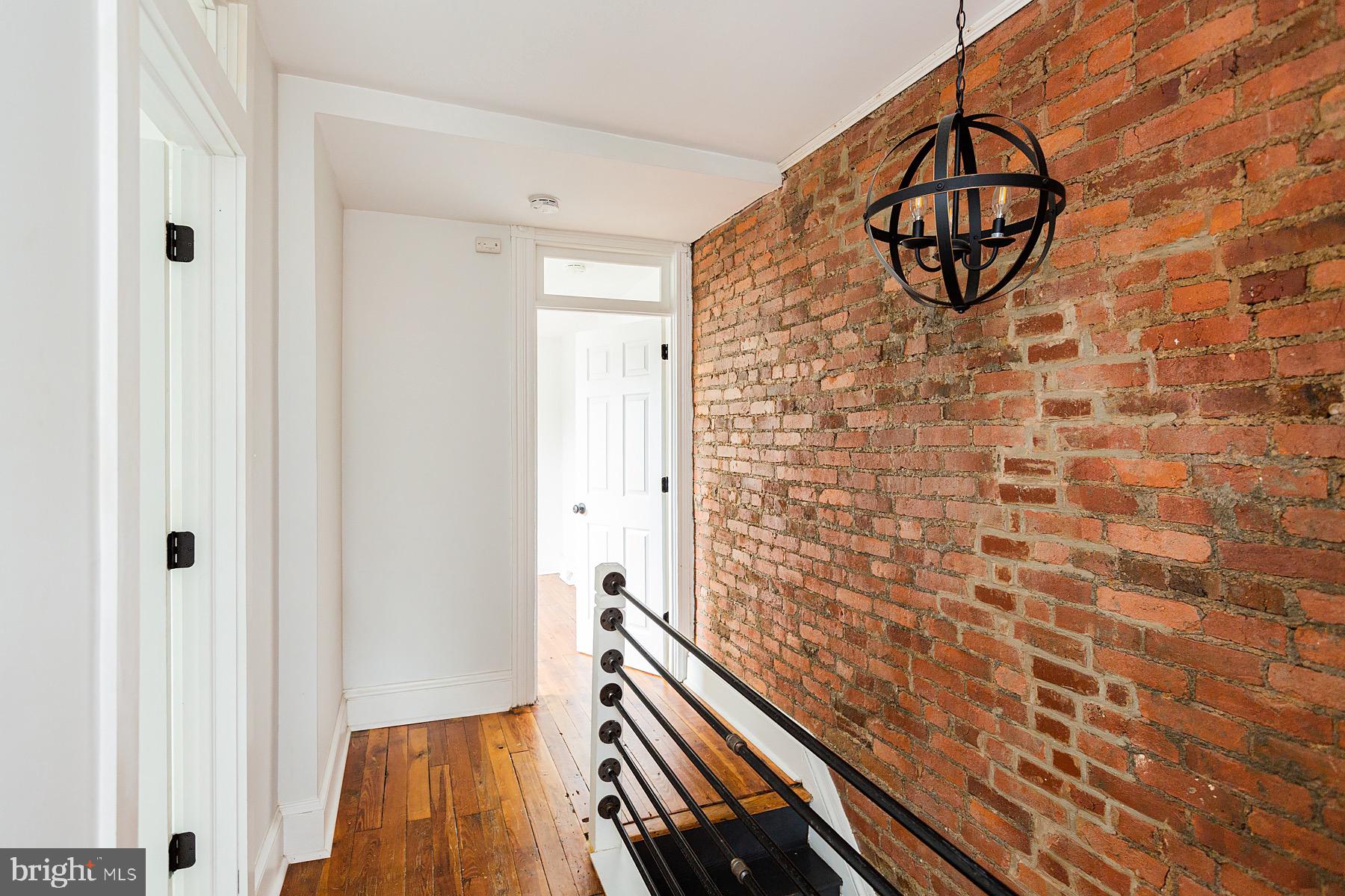 CABBAGE HILL - Residential