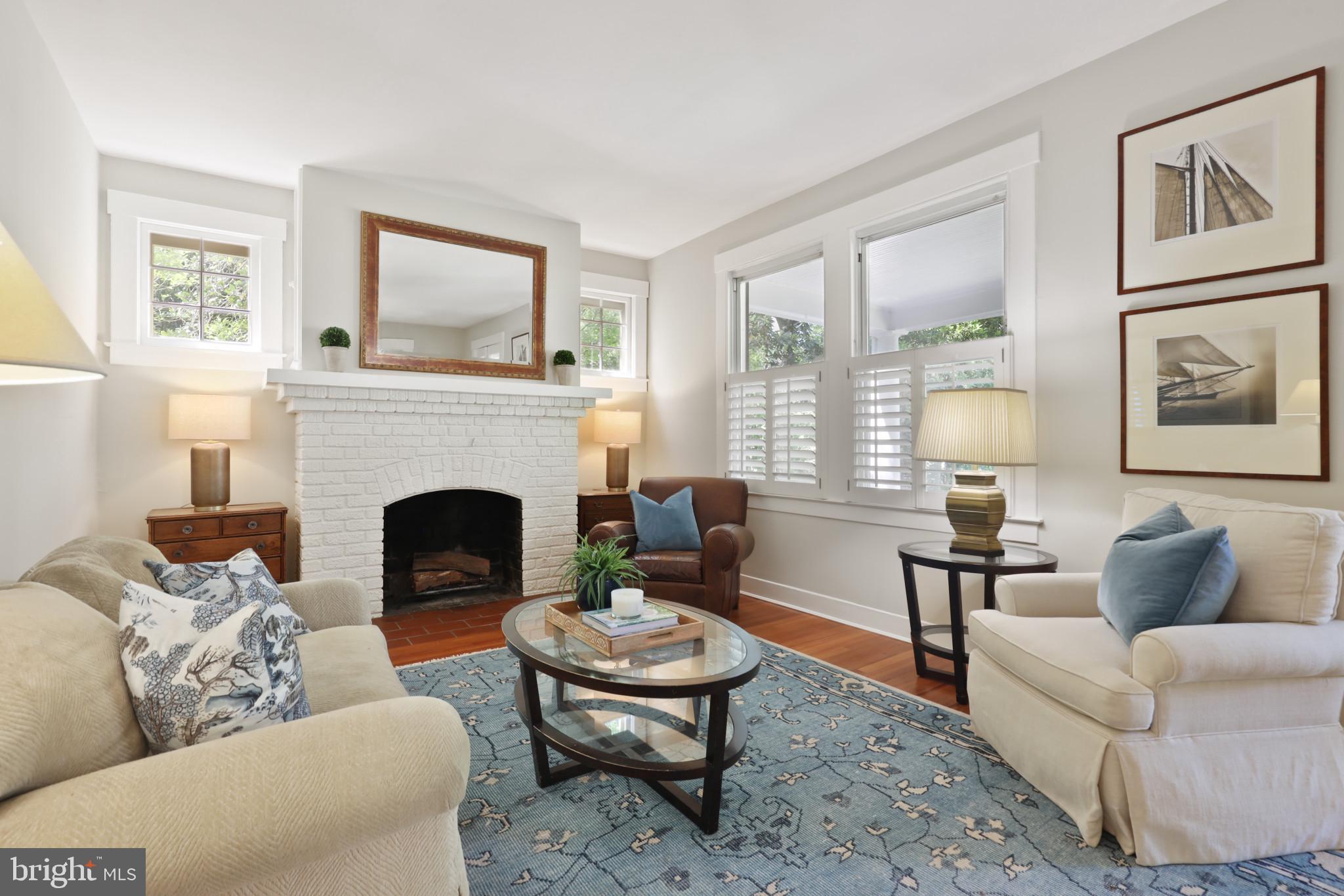 MURRAY HILL - Residential