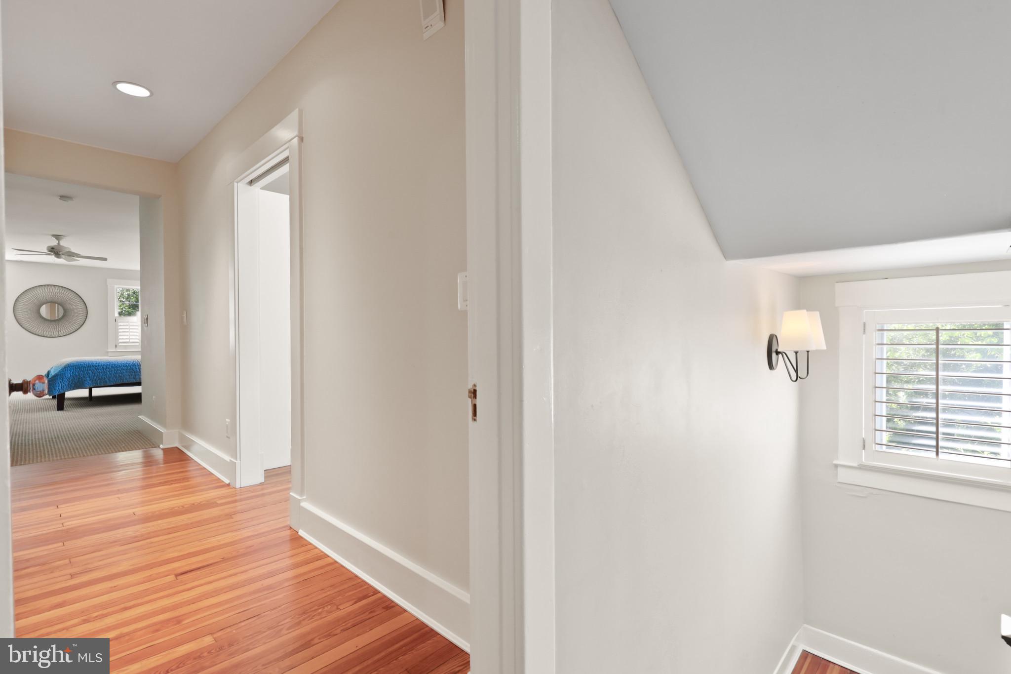 MURRAY HILL - Residential