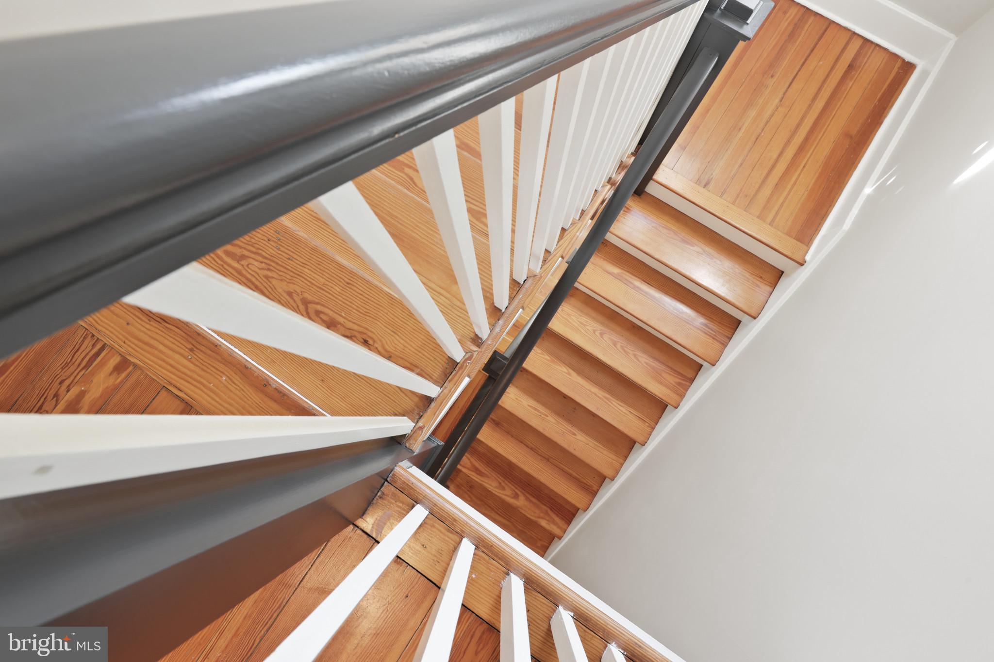 MURRAY HILL - Residential