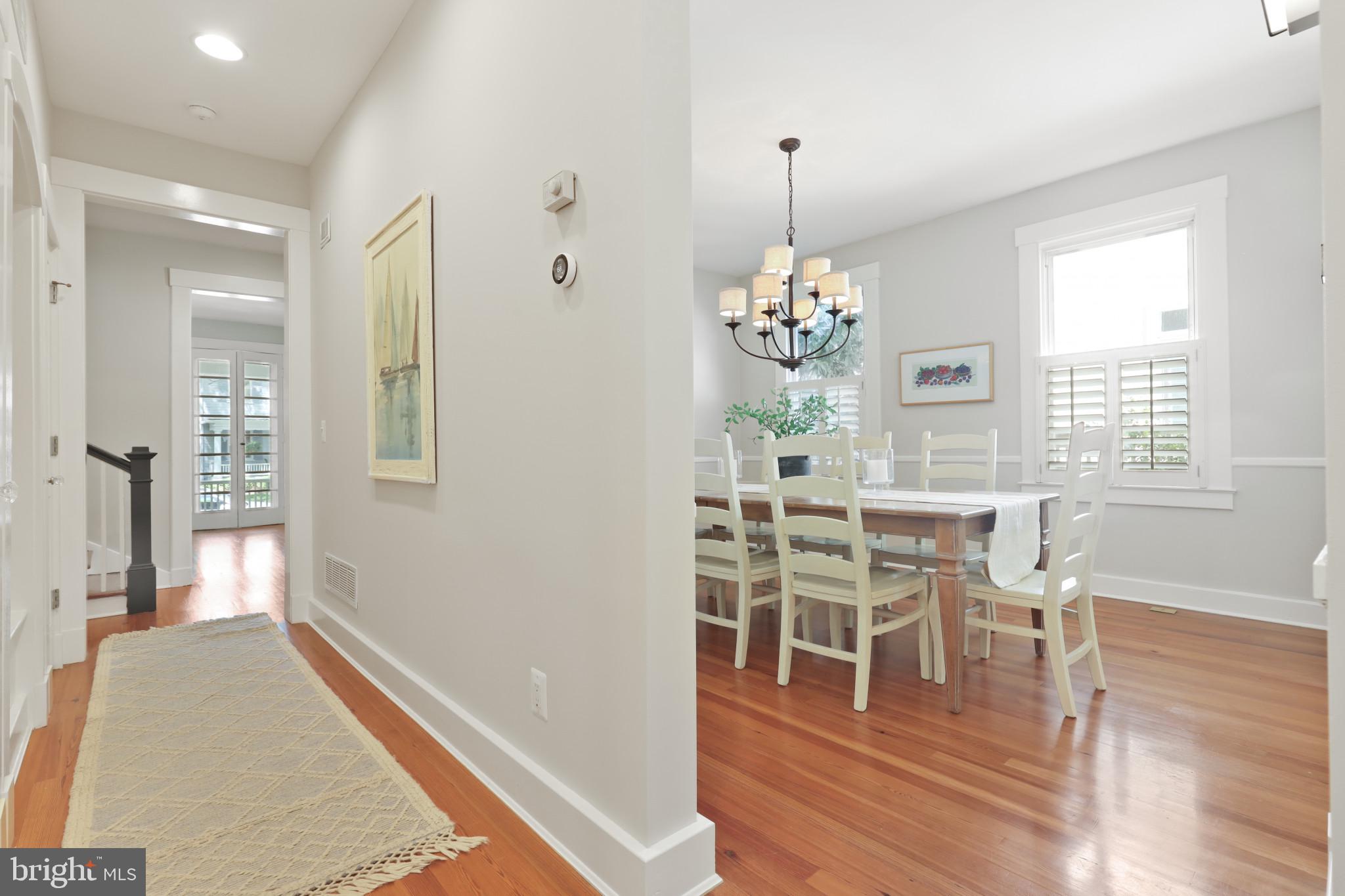 MURRAY HILL - Residential