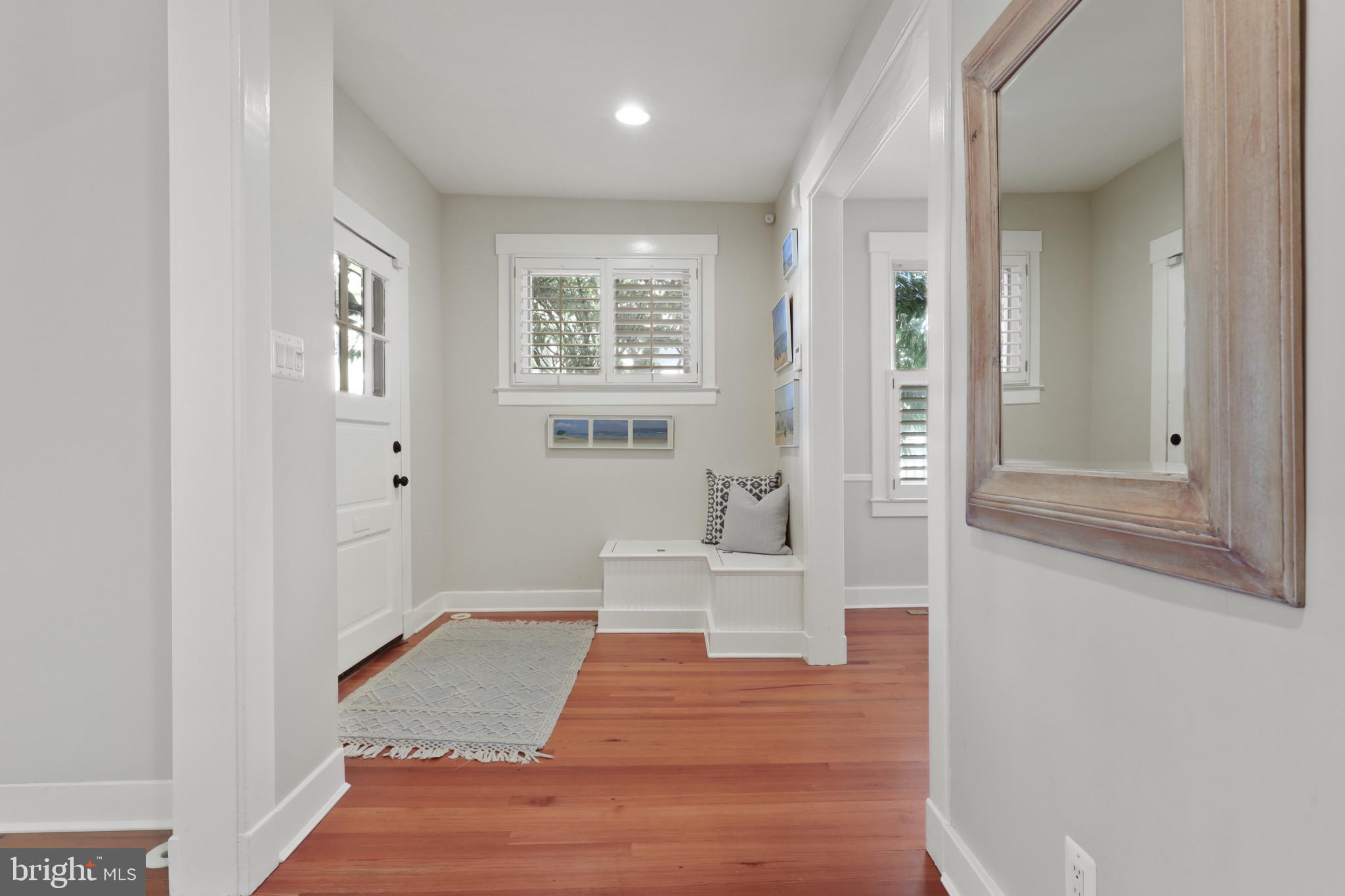 MURRAY HILL - Residential