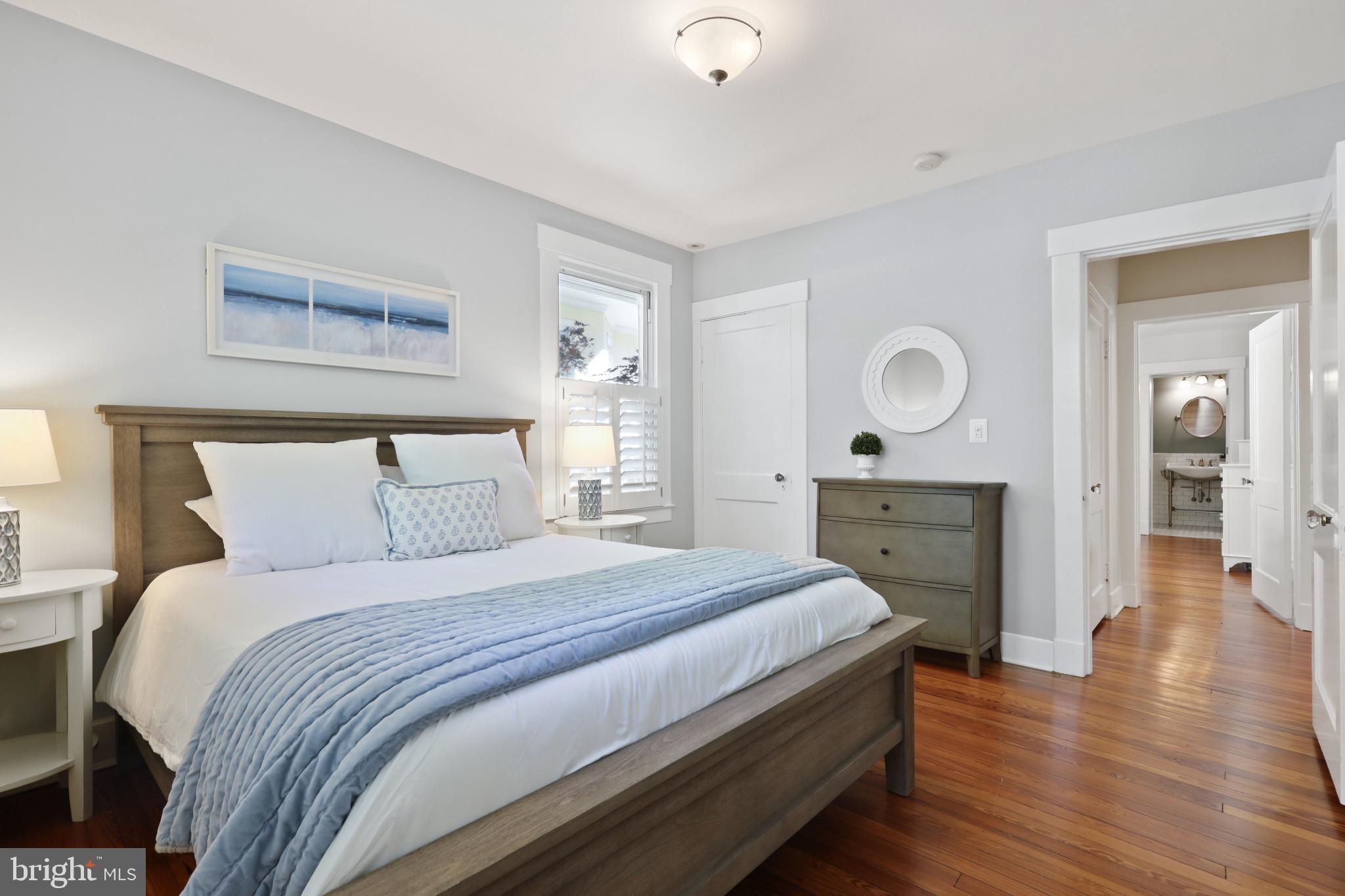 MURRAY HILL - Residential