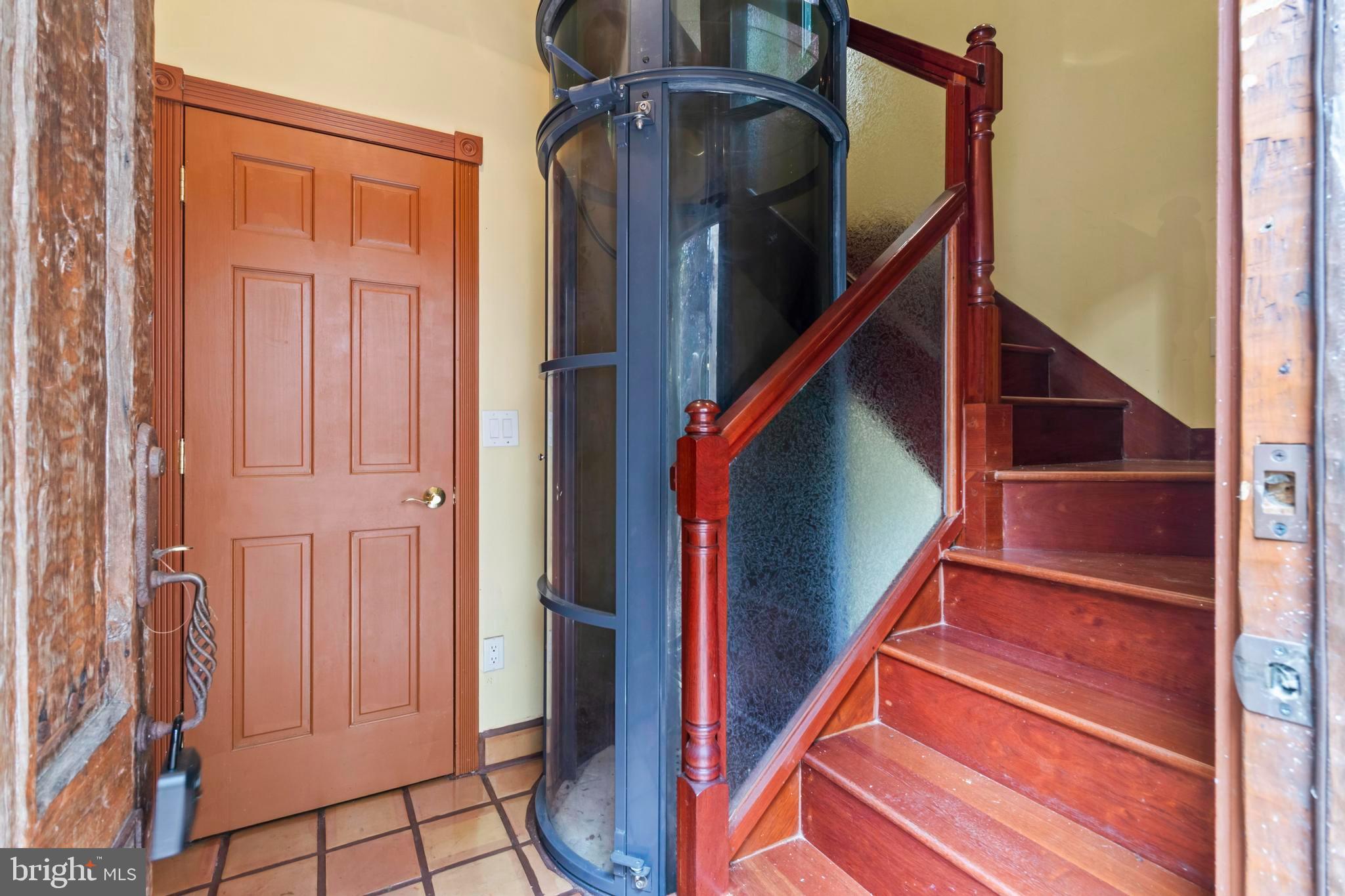 WOODLAND POINT SUB - Residential