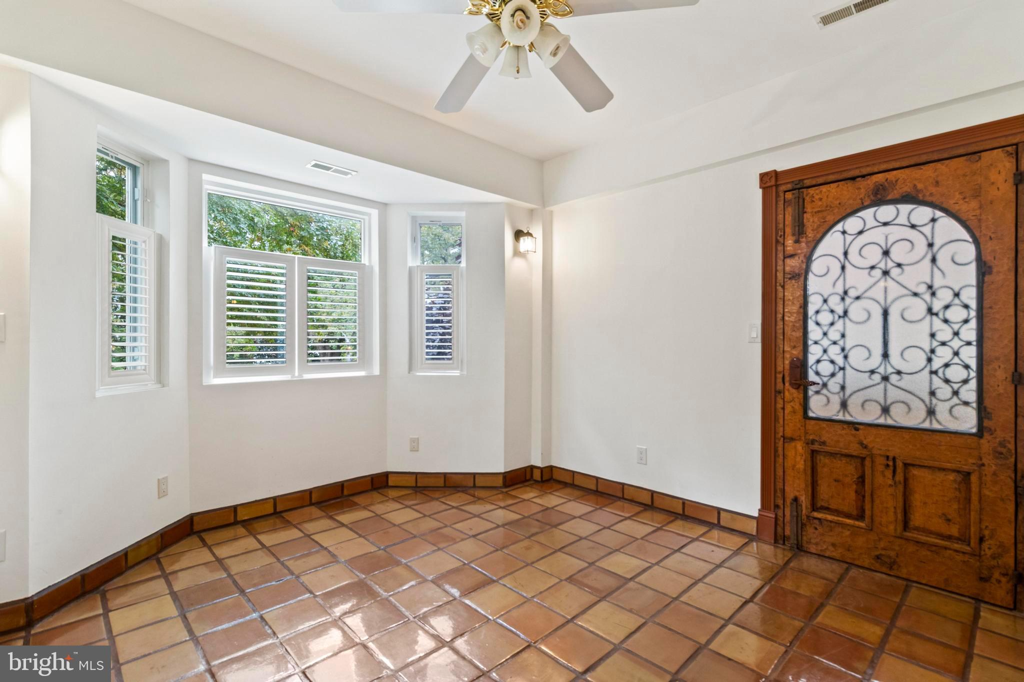 WOODLAND POINT SUB - Residential