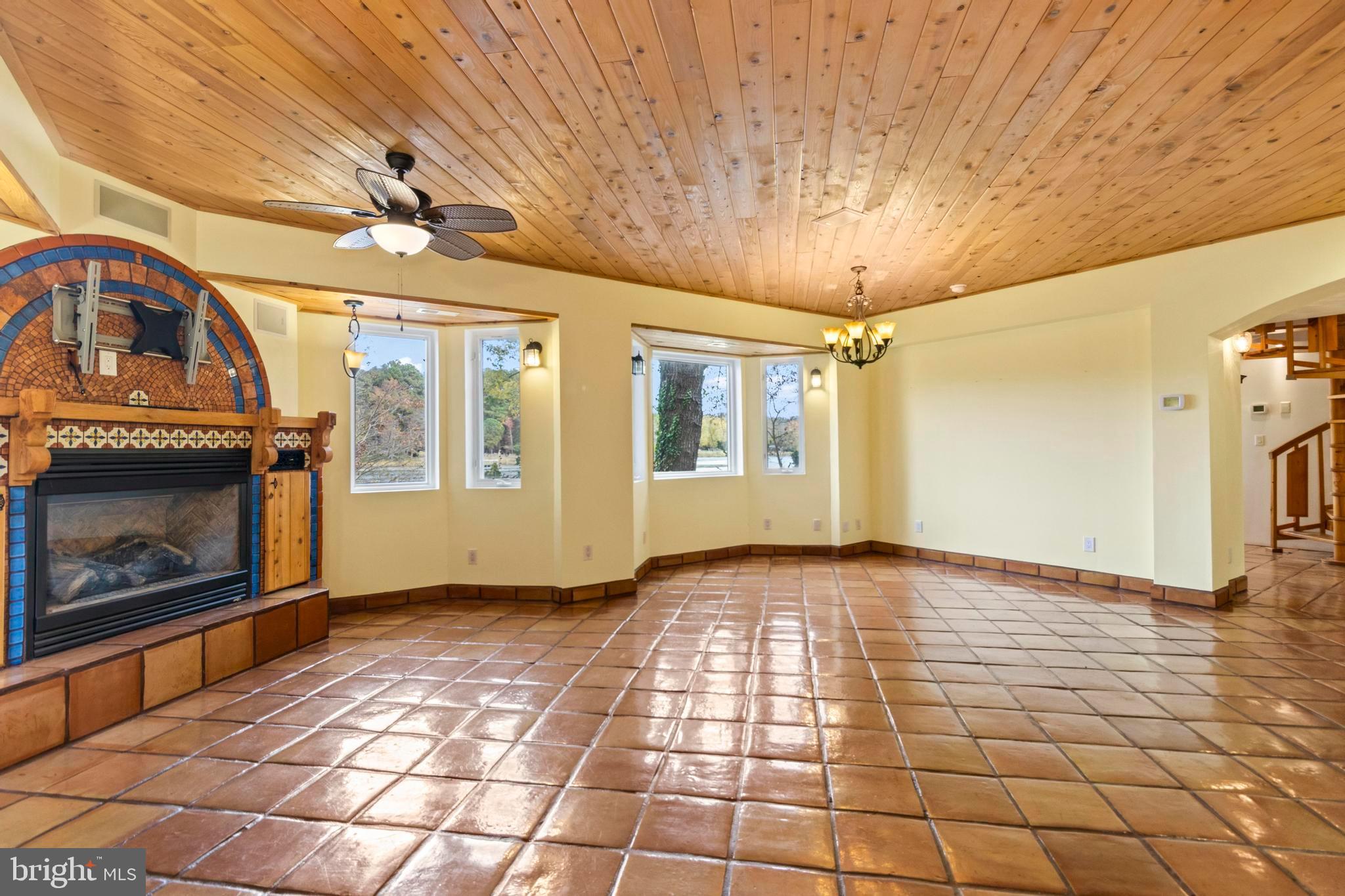 WOODLAND POINT SUB - Residential