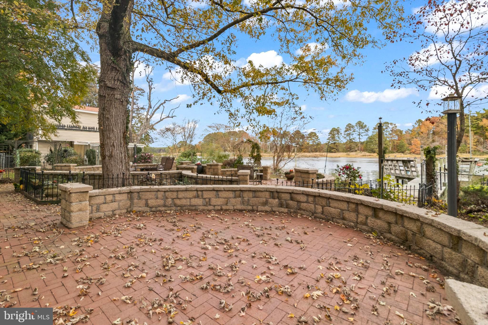 WOODLAND POINT SUB - Residential