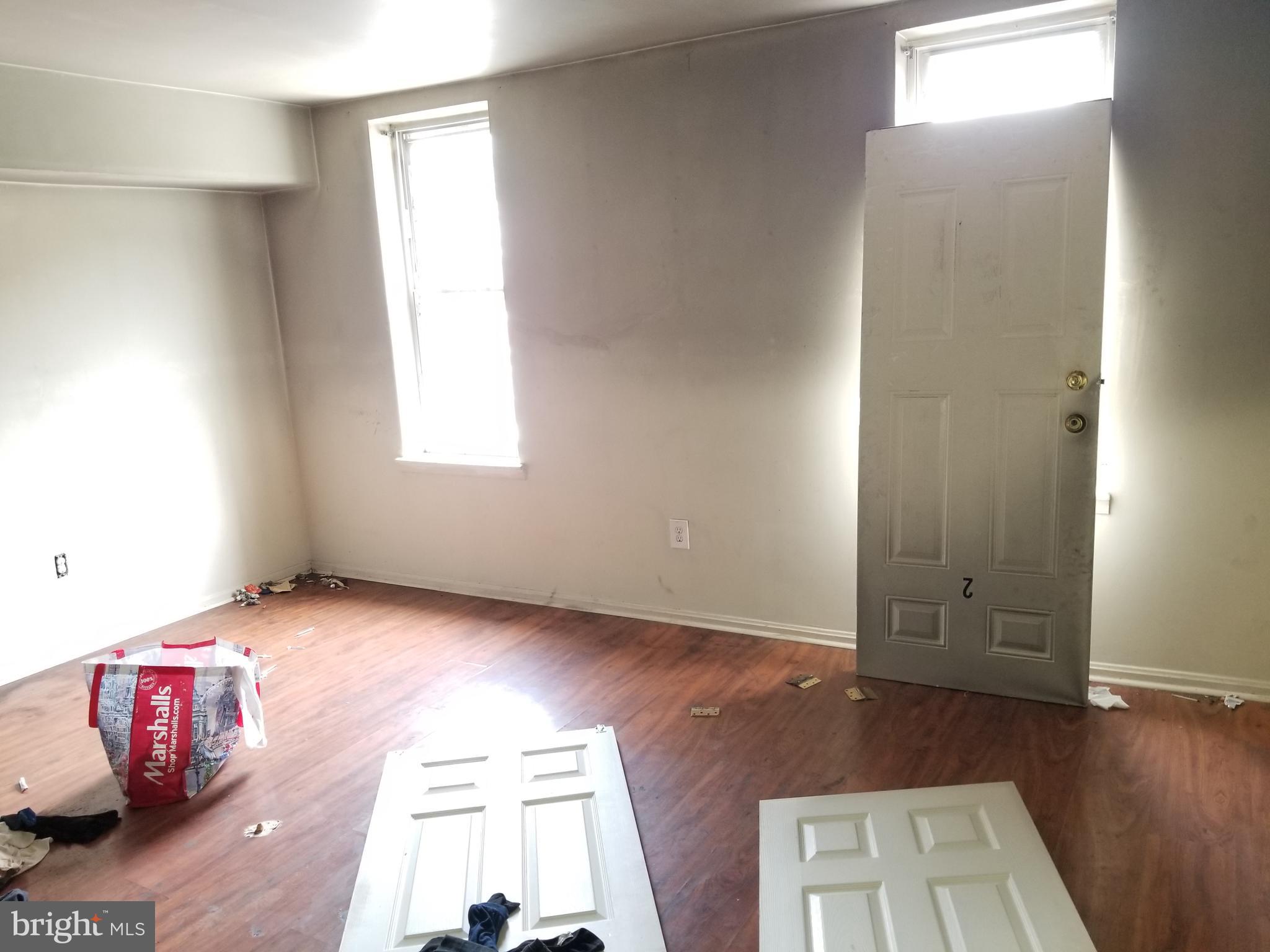 BOOTH-BOYD - Residential