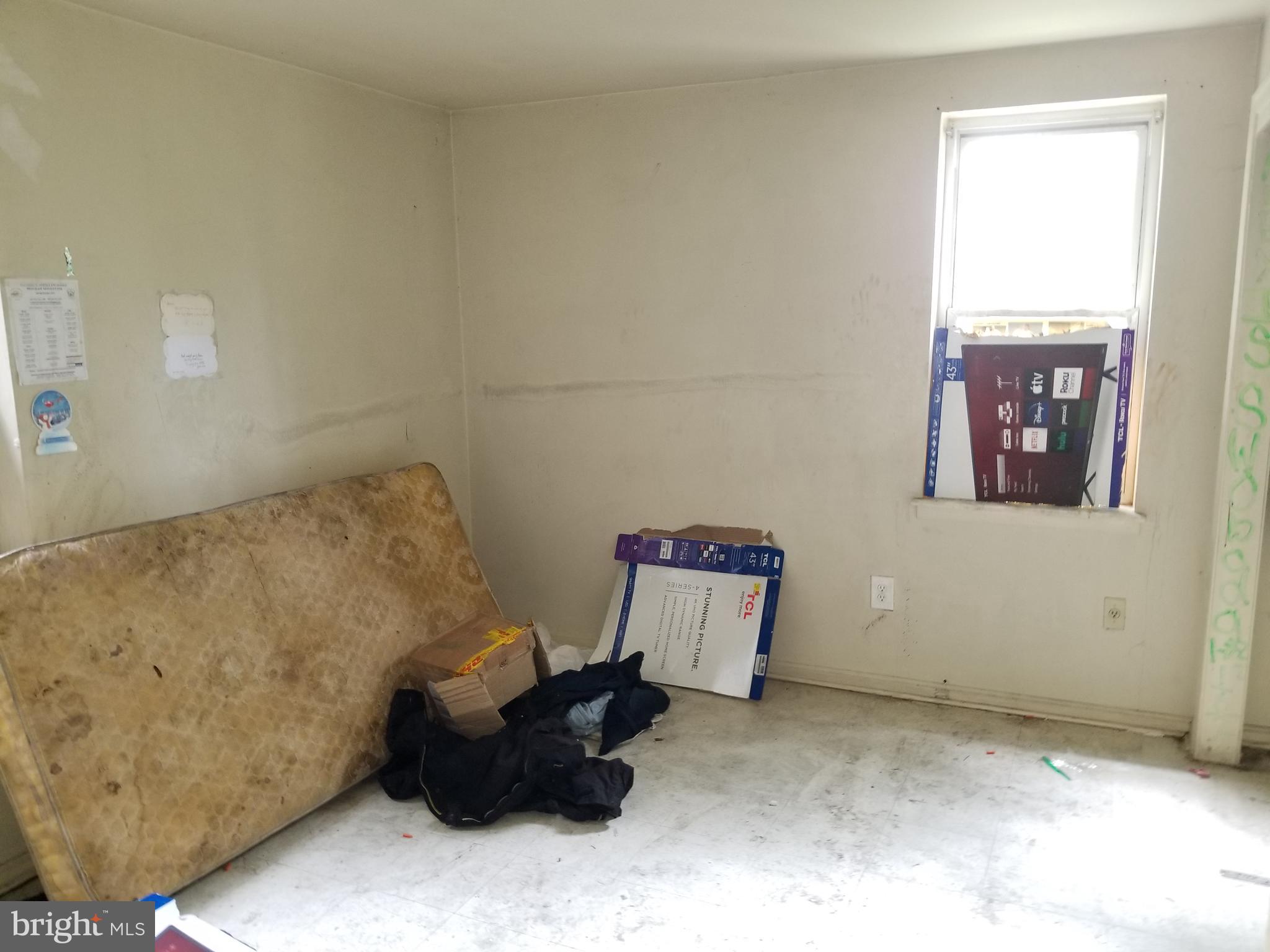 BOOTH-BOYD - Residential