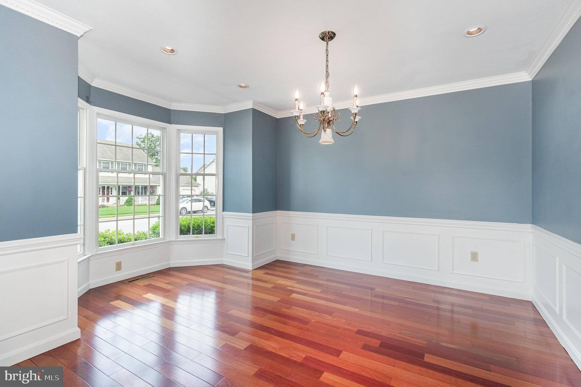 2219 CANTERBURY DRIVE
