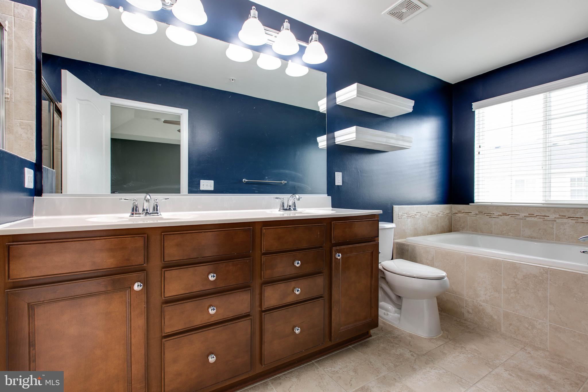 POINTE AT ARUNDEL PRESERVES - Residential Lease