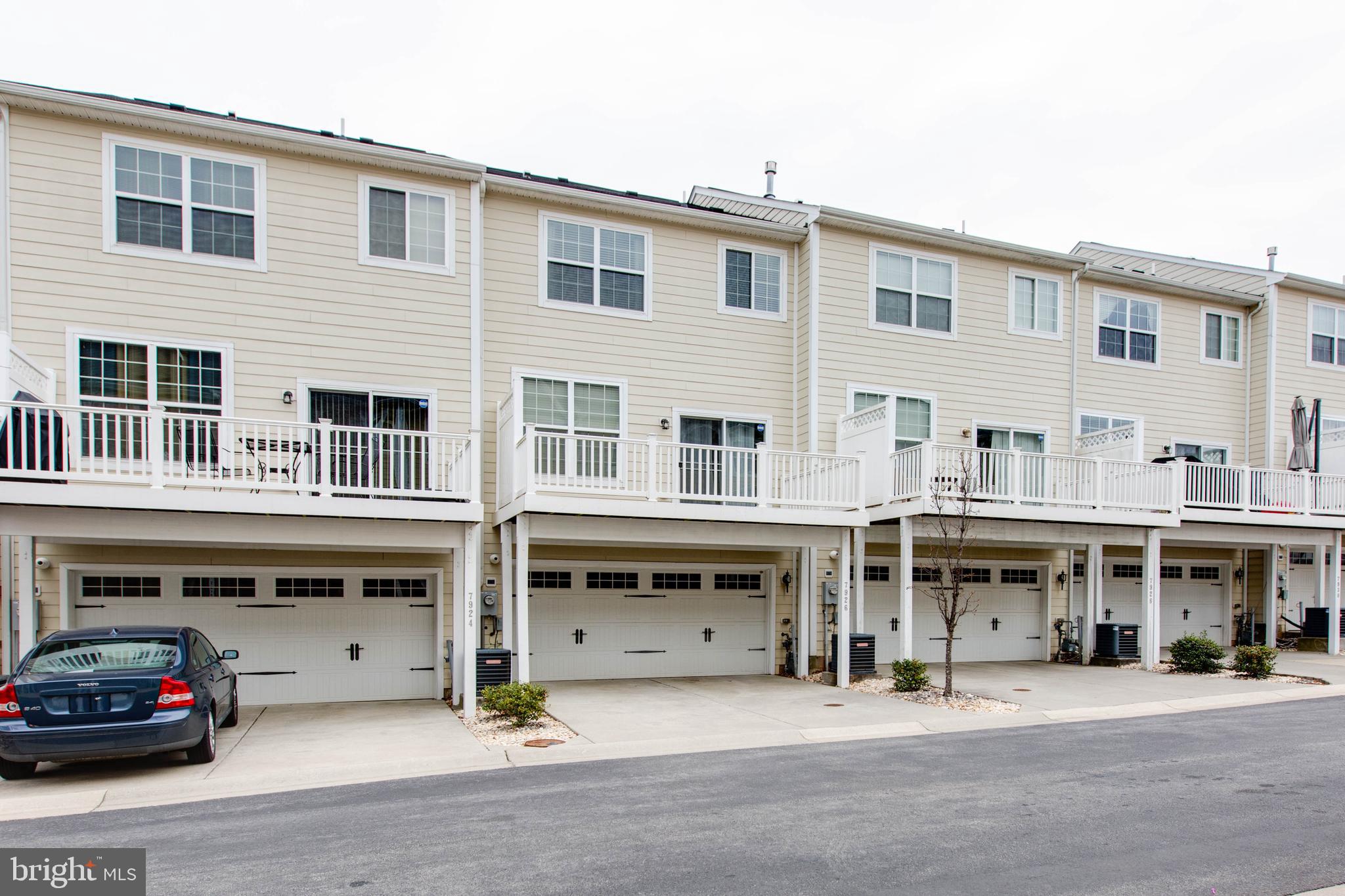 POINTE AT ARUNDEL PRESERVES - Residential Lease