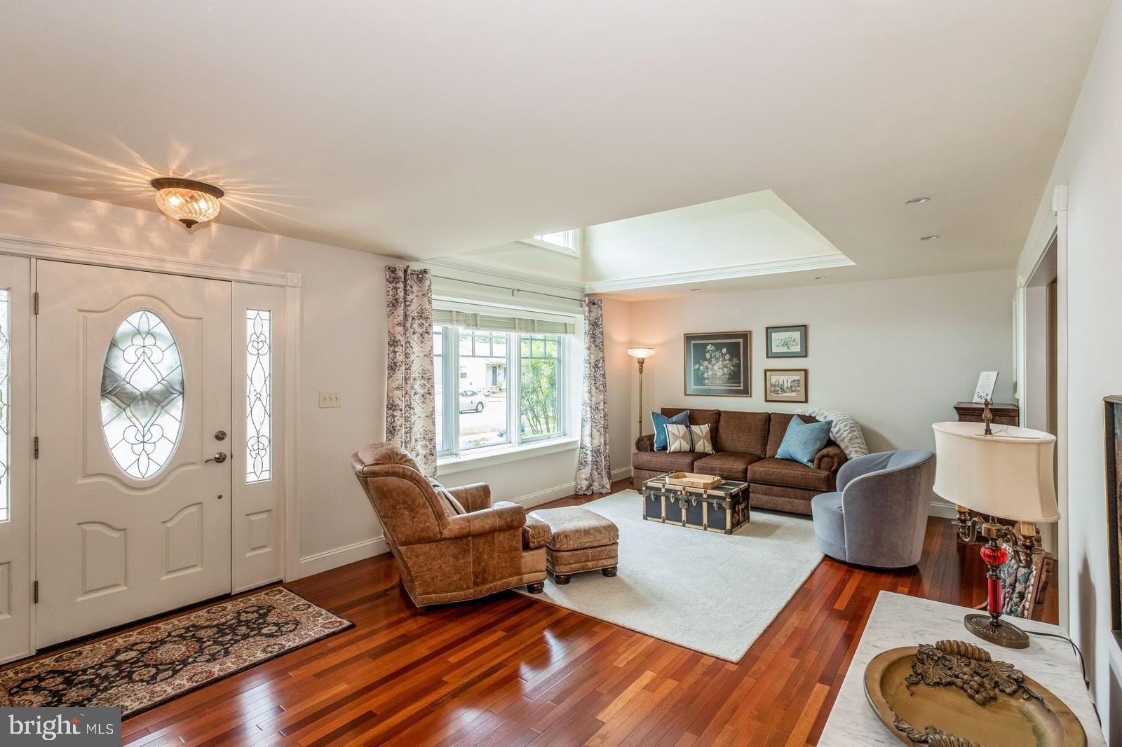 240 MEADOW DR