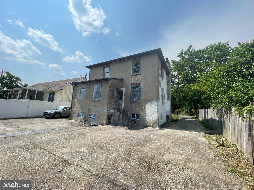 NORRISTOWN - Residential Lease