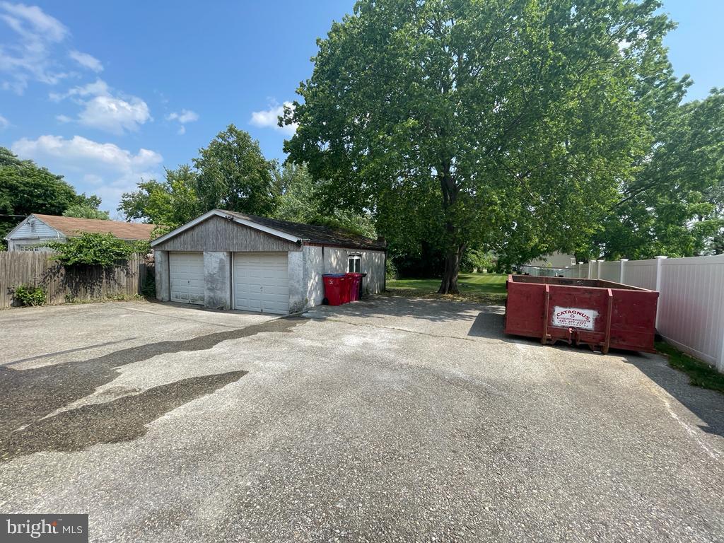 NORRISTOWN - Residential Lease