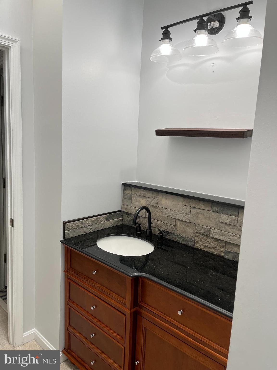 KINGSTOWNE - Residential