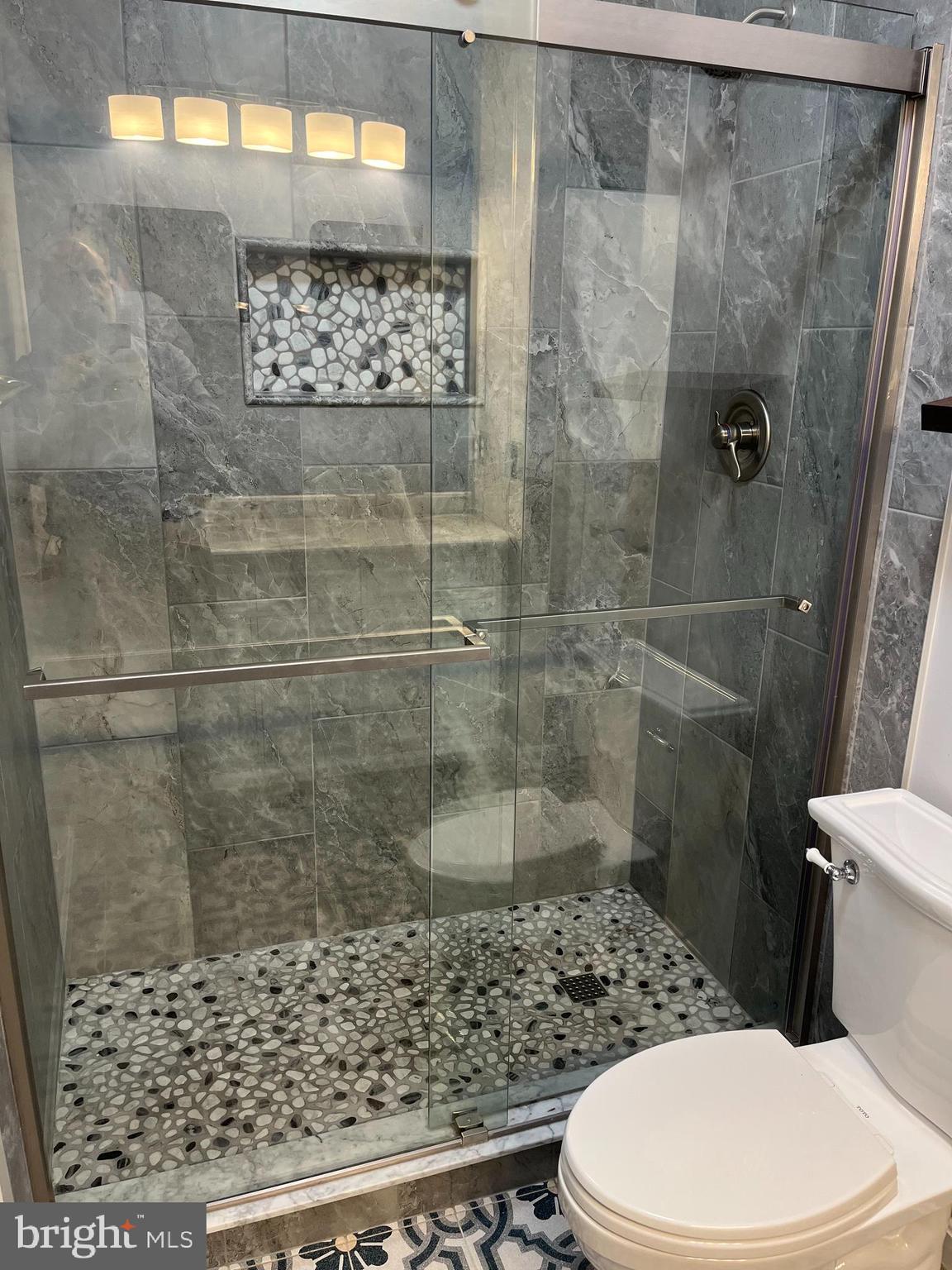 KINGSTOWNE - Residential