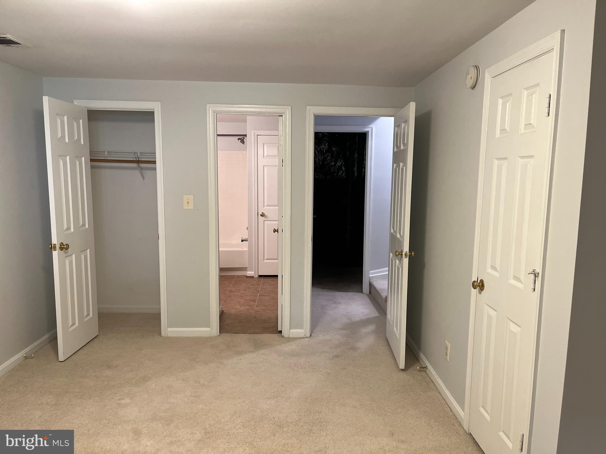 KINGSTOWNE - Residential