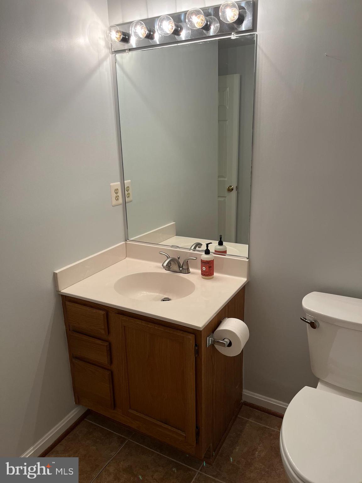 KINGSTOWNE - Residential