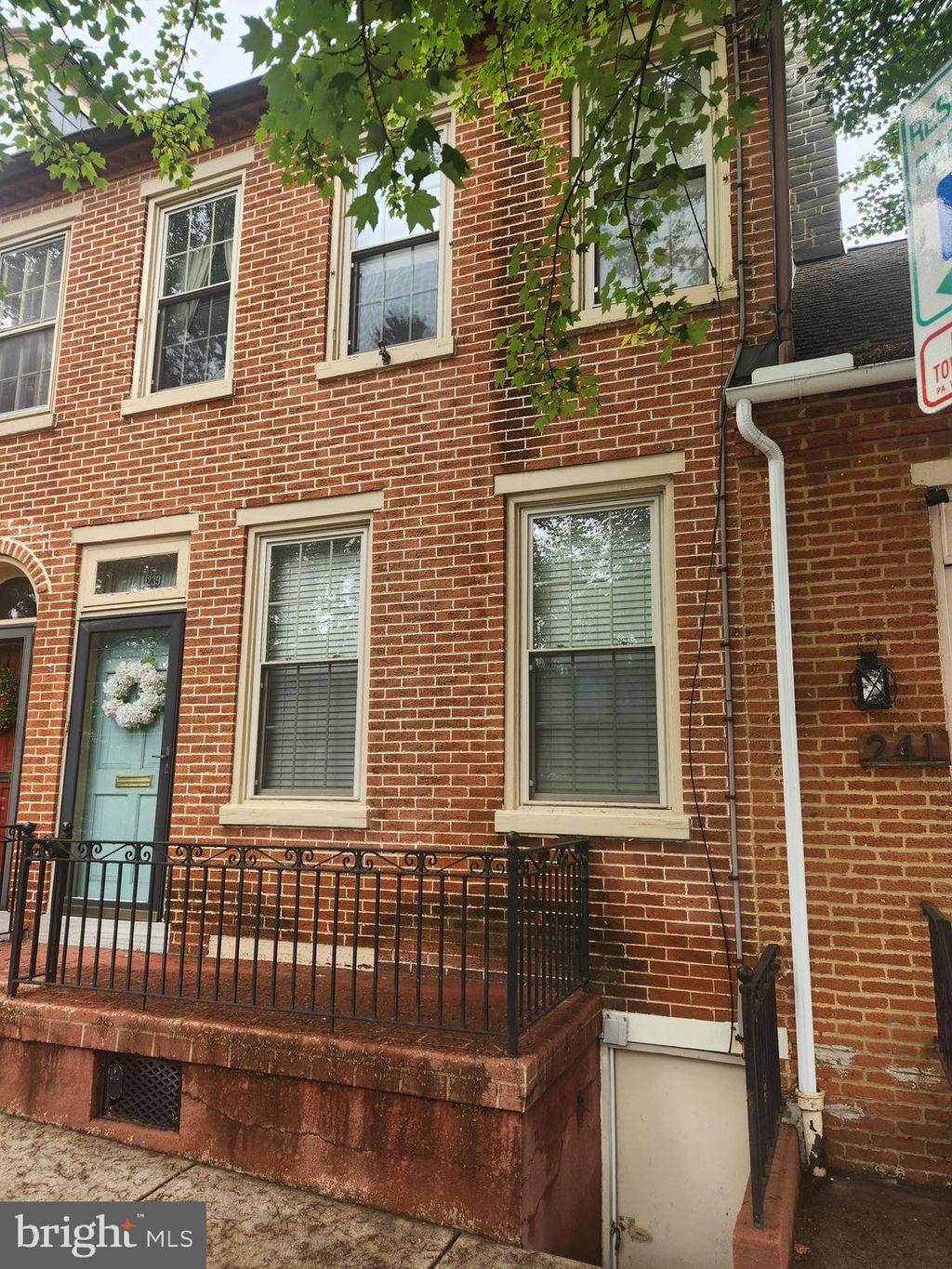 Photo of 239 E Chestnut Street, LANCASTER, PA 17602 (MLS # PALA2070160)
