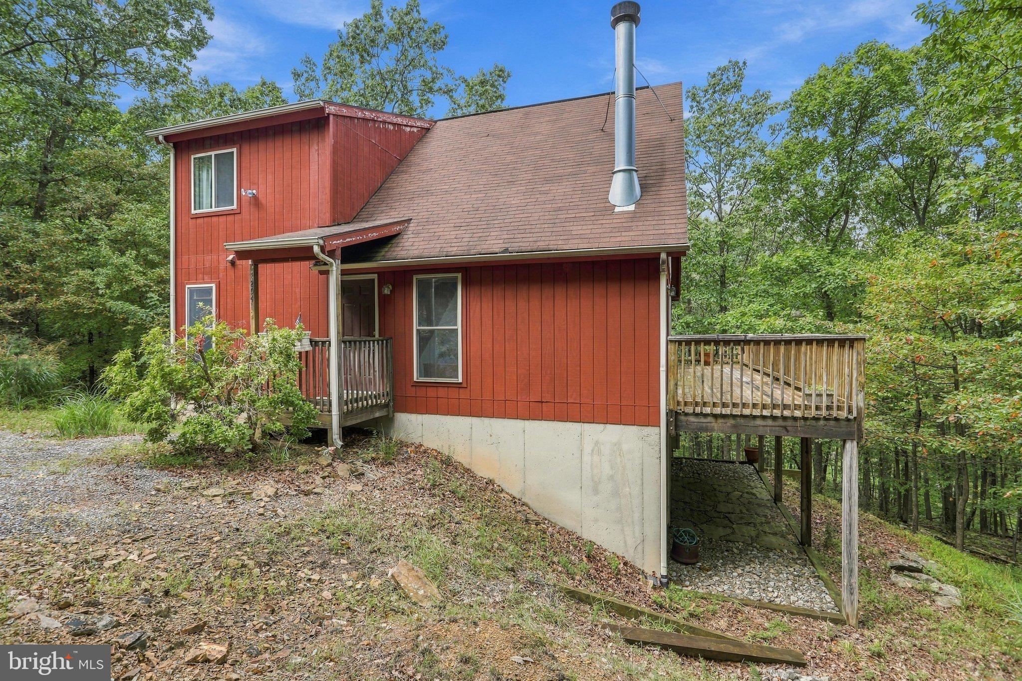 204 TOBOGGAN HILL TRAIL