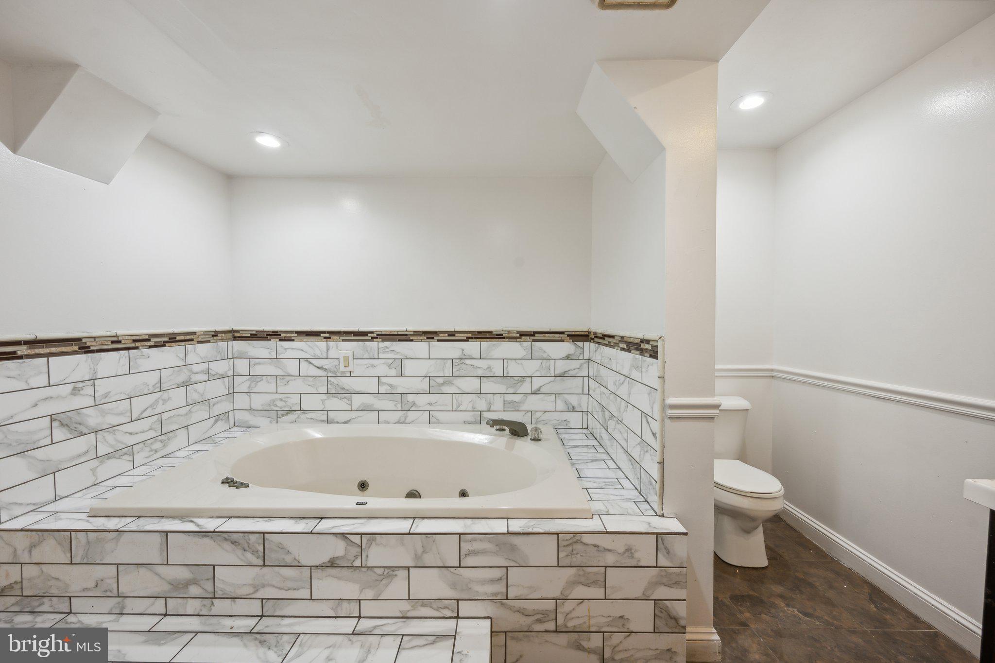 GR CAPITOL HEIGHTS - Residential