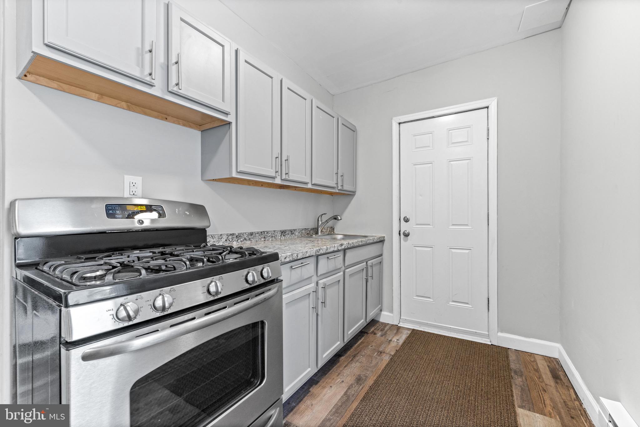 IRVINGTON - Residential Lease