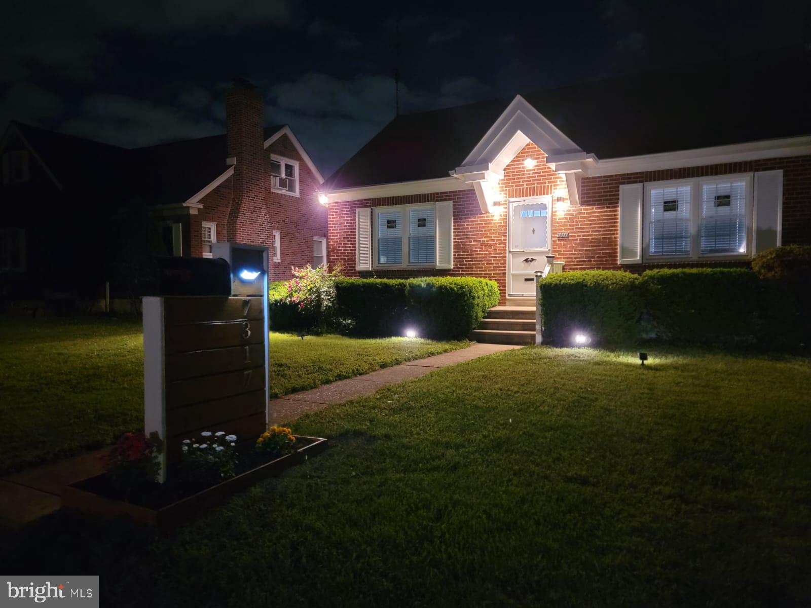 FOX CHASE - Residential