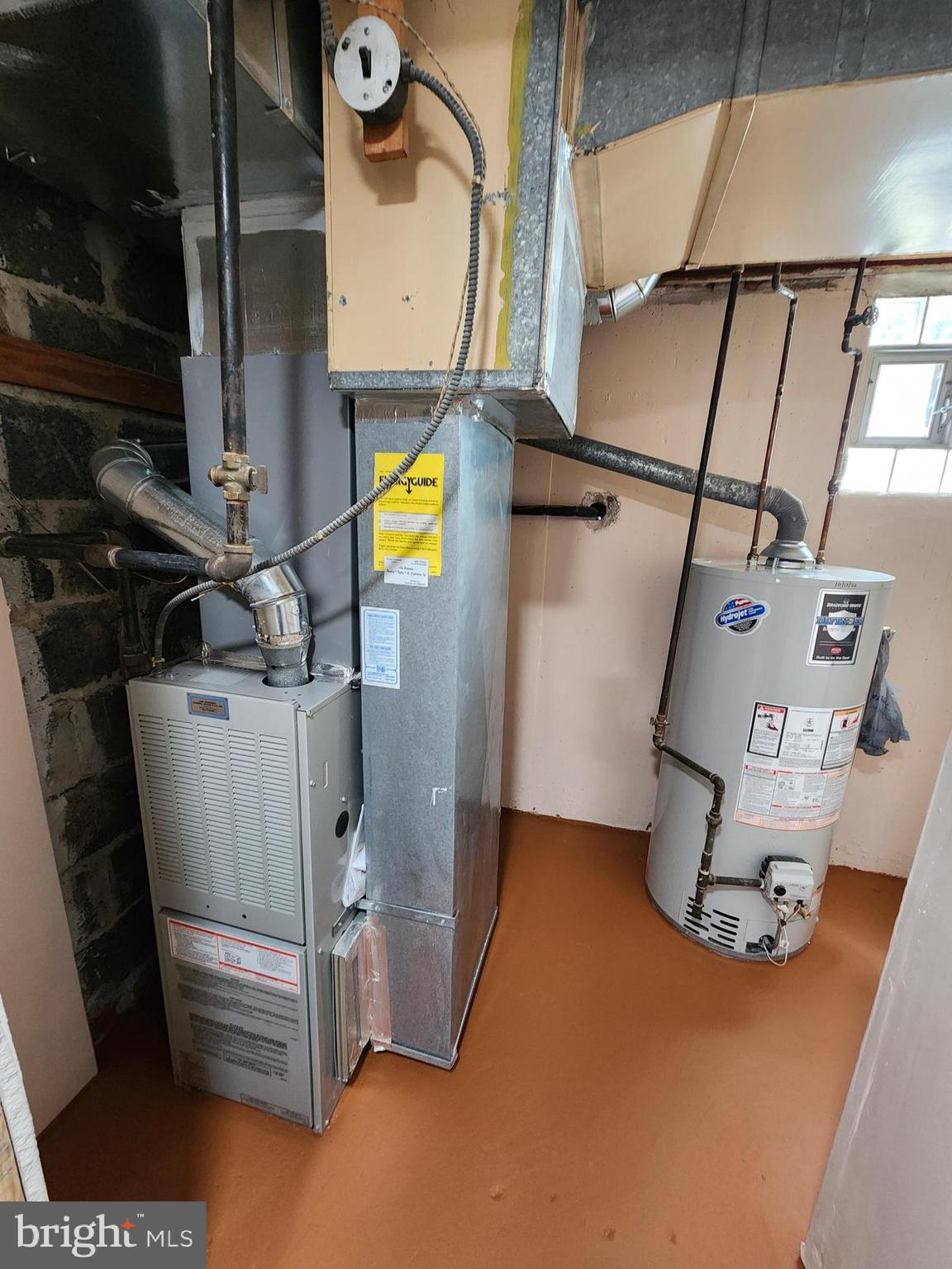 FOX CHASE - Residential