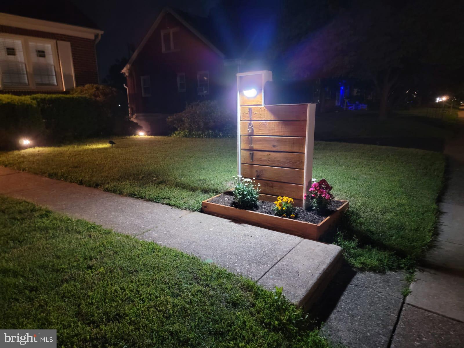 FOX CHASE - Residential