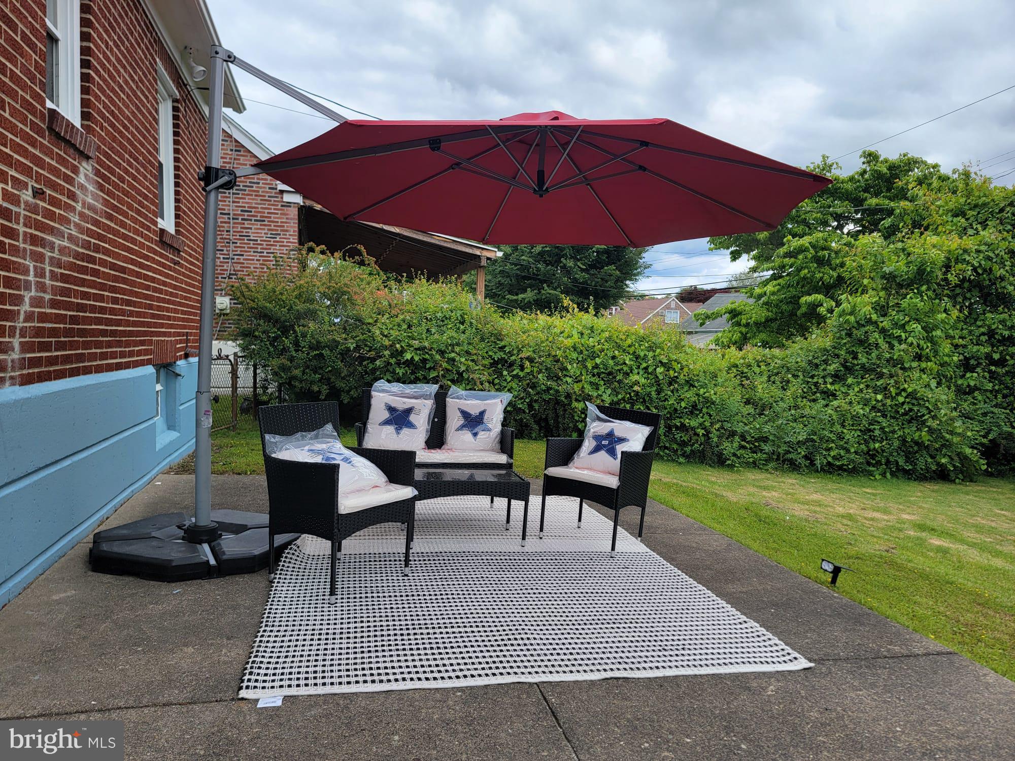 FOX CHASE - Residential