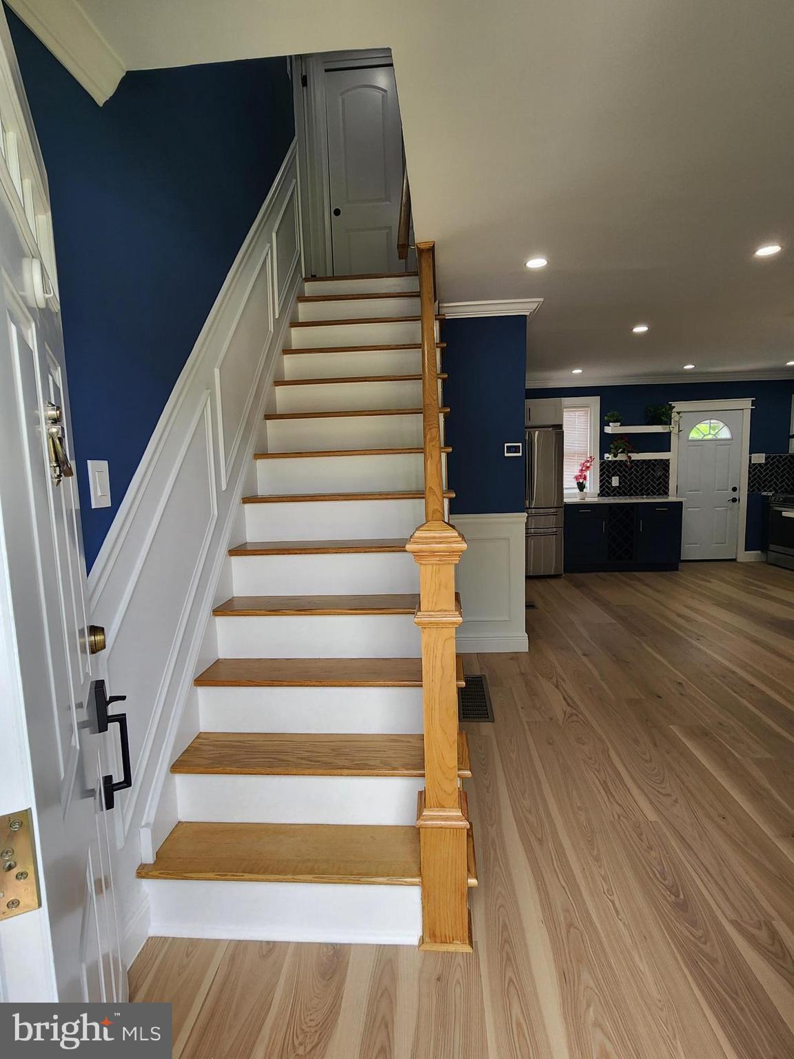 FOX CHASE - Residential