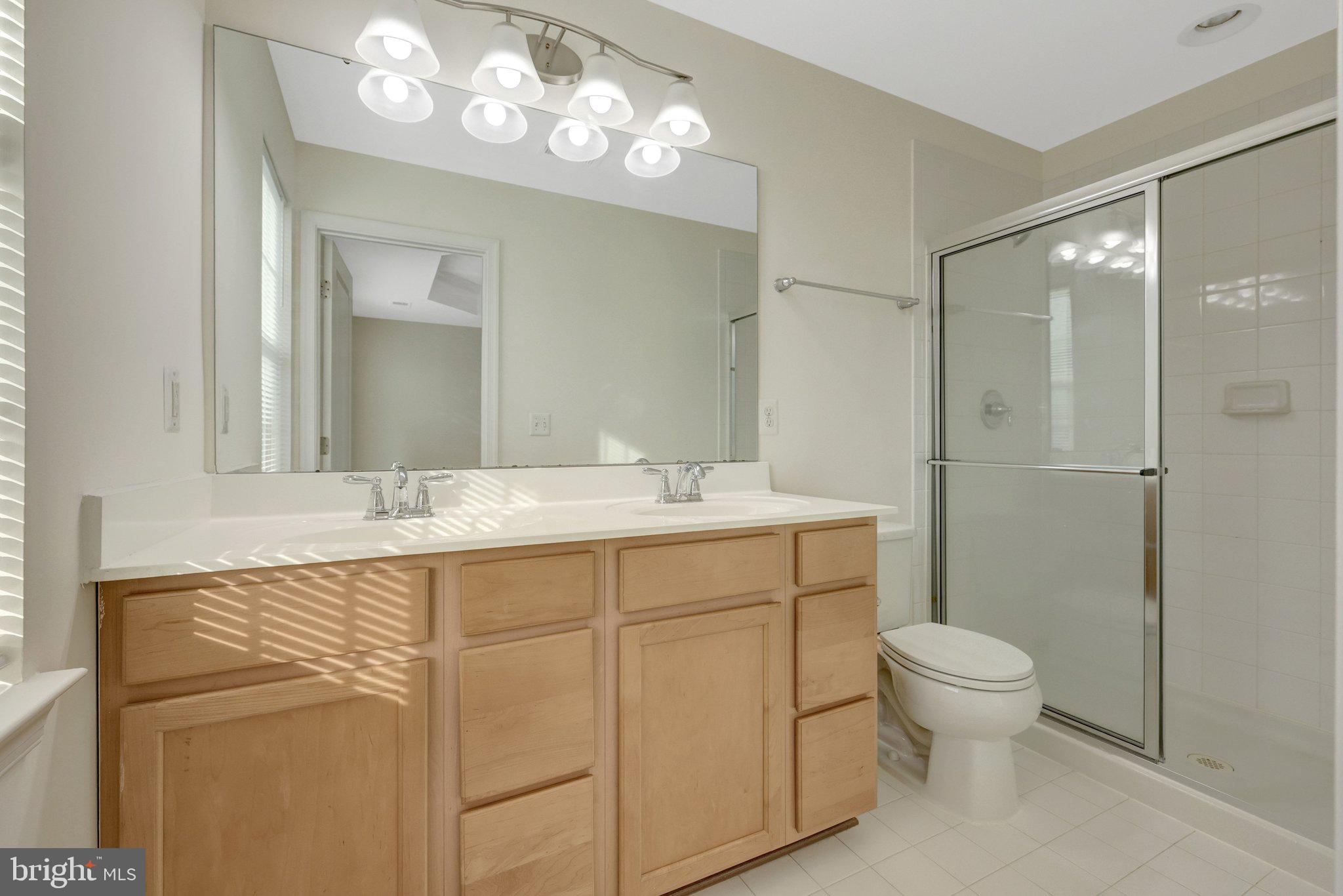 ARCOLA - Residential