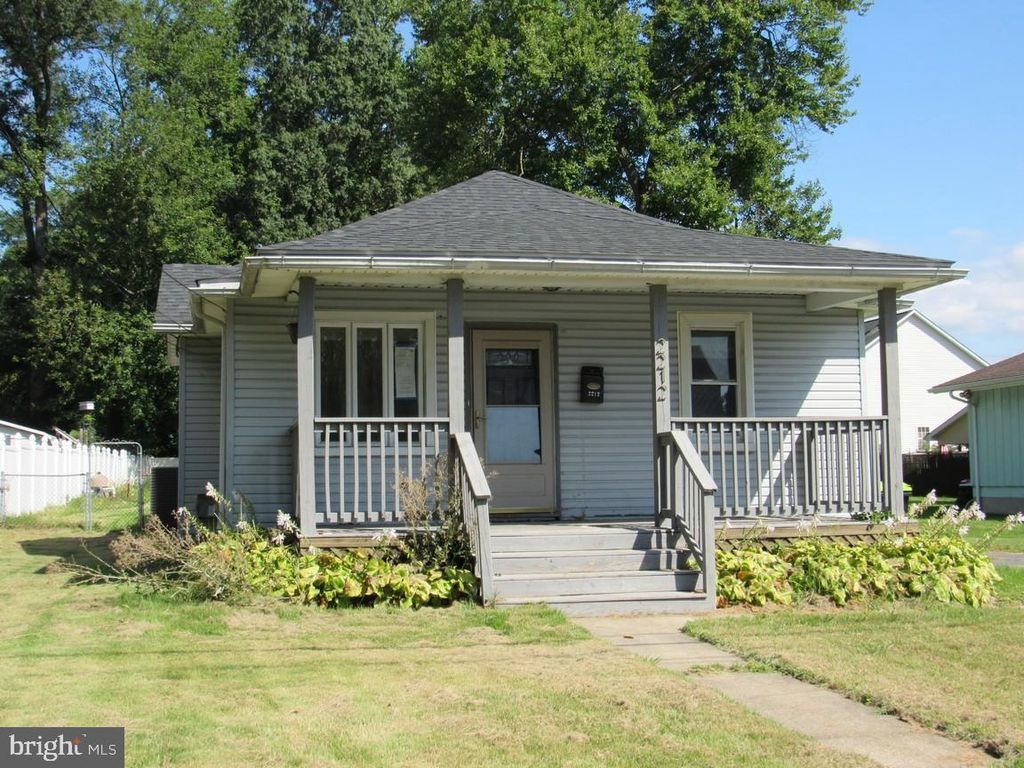 Photo of 2212 Pine Street, EDGEWOOD, MD 21040 (MLS # MDHR2047780)