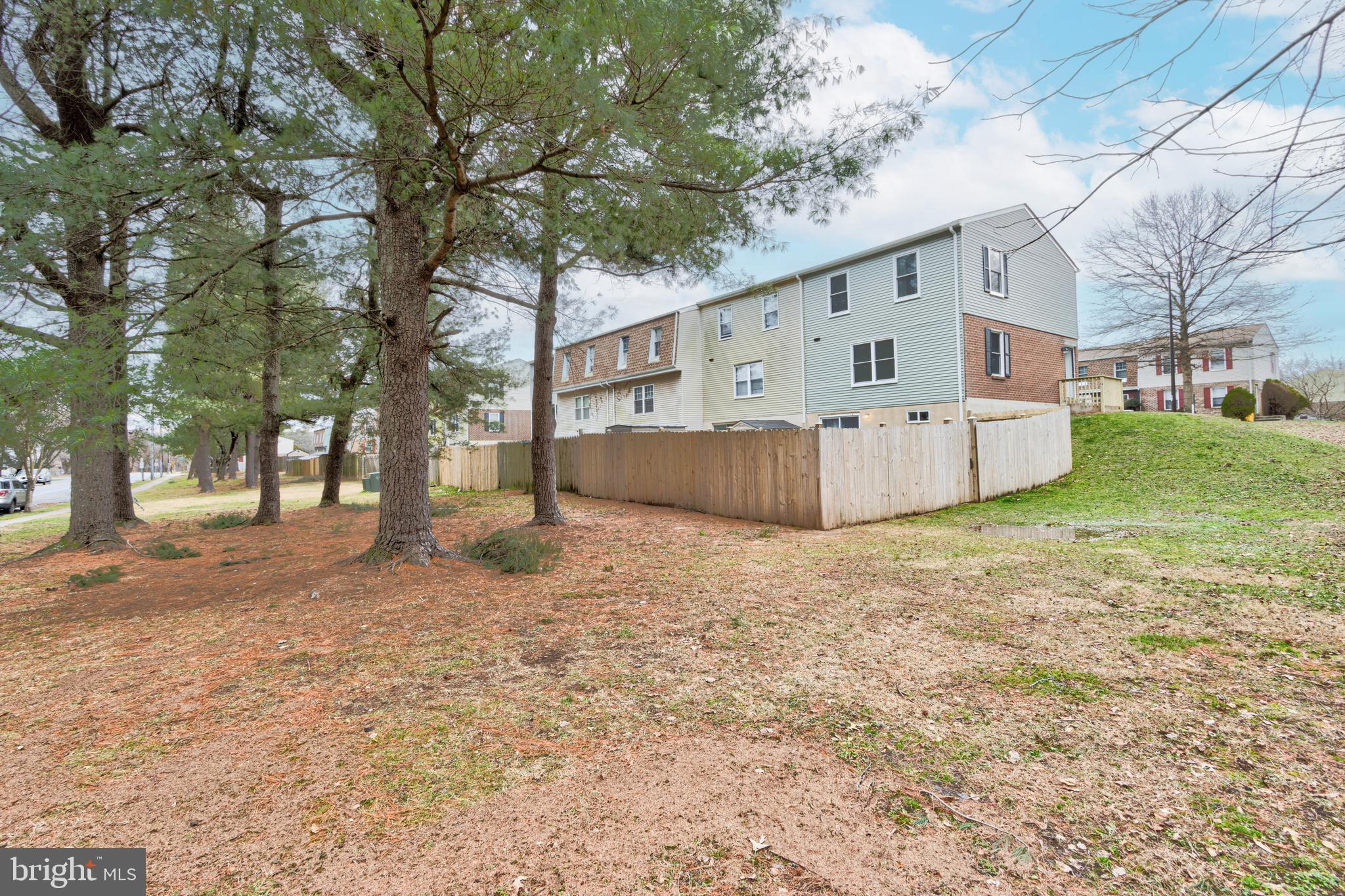 SPRING MEADOWS CONDO - Residential