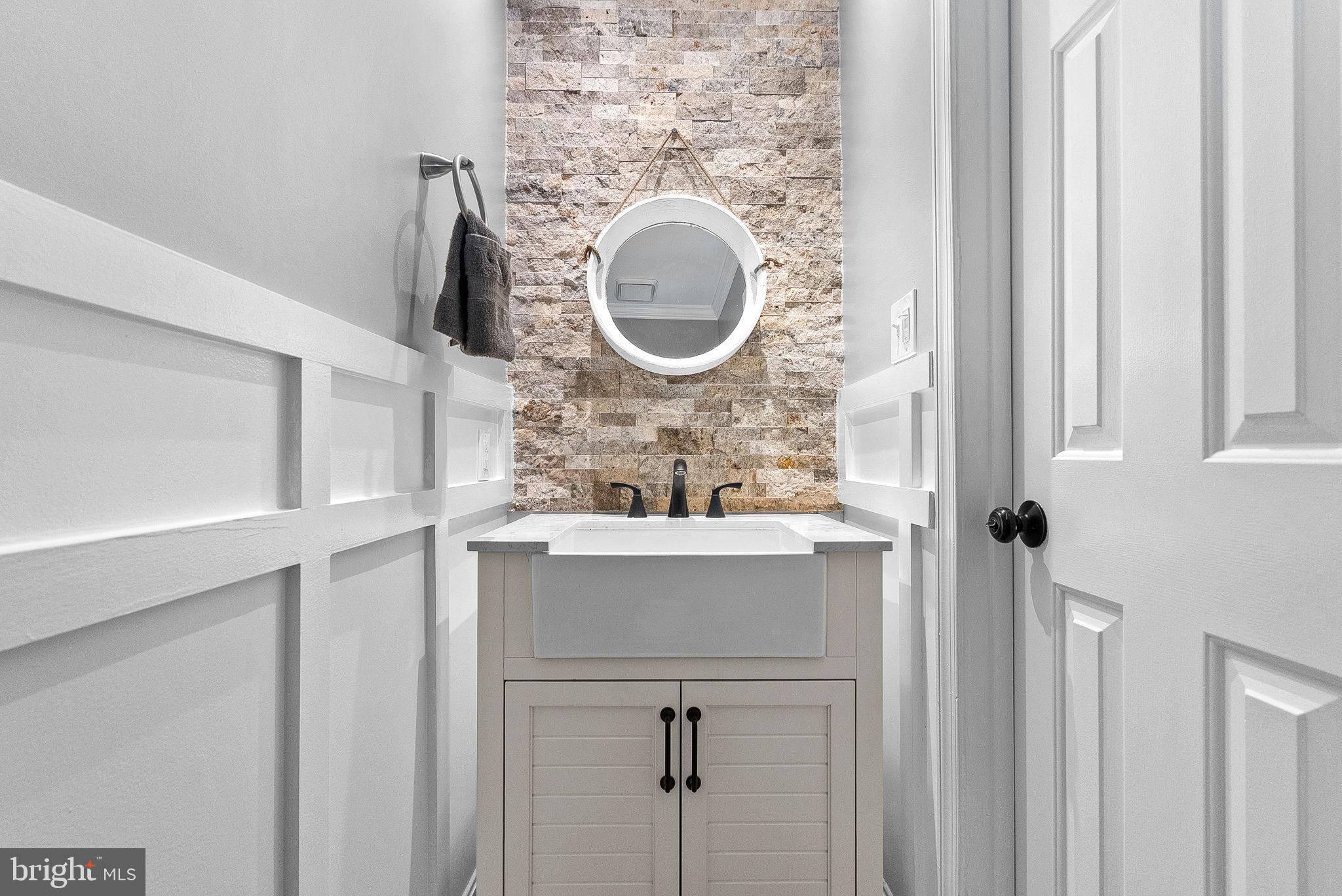 ASHBURN FARM - Residential